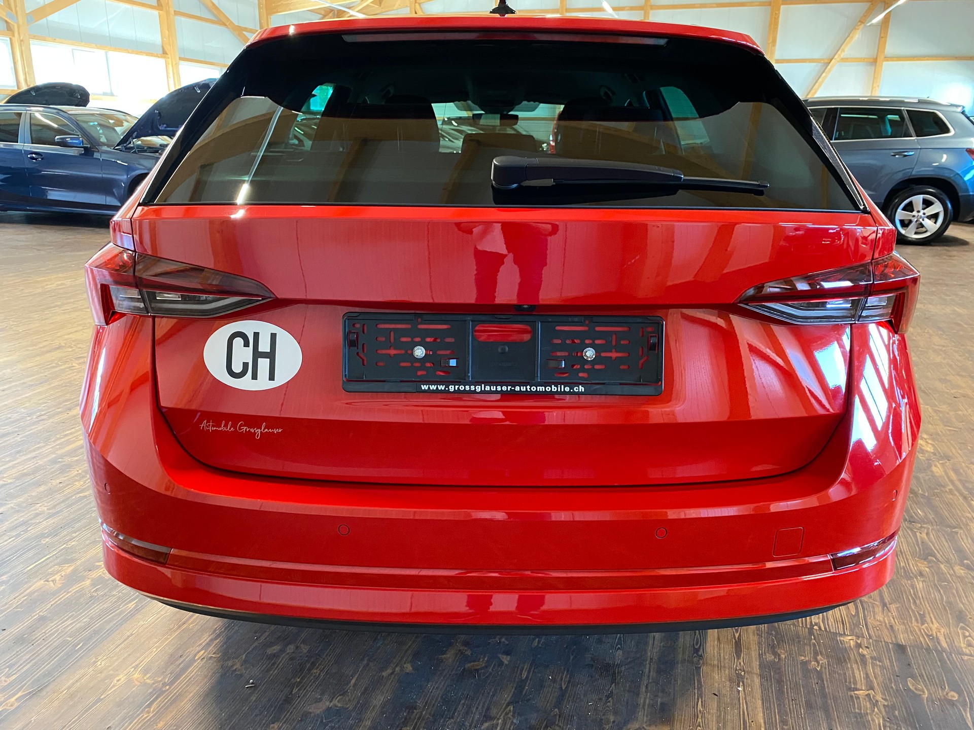 SKODA Octavia Combi 2.0 TDI DSG Ambition-image-4