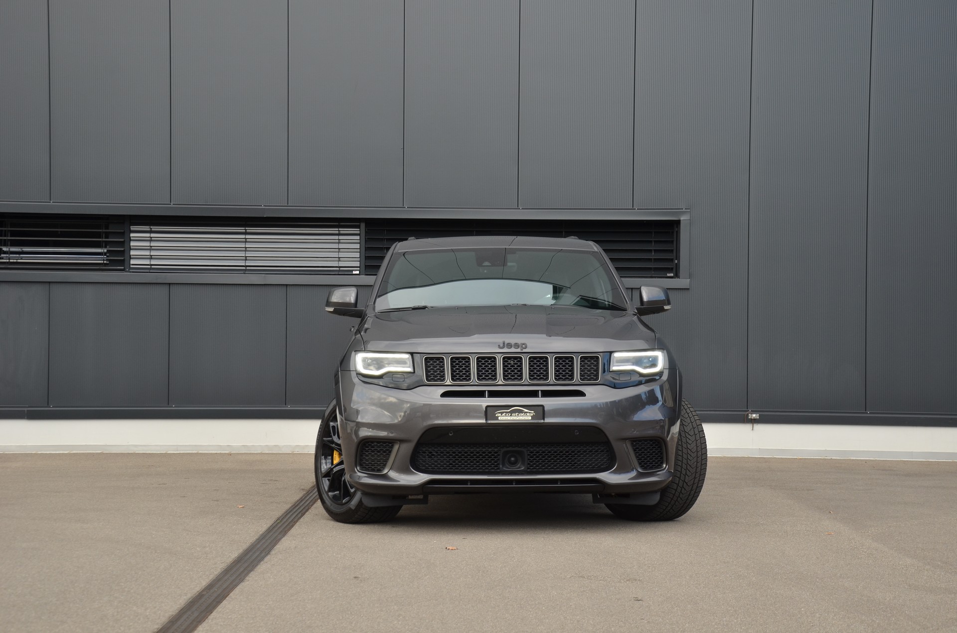 JEEP Grand Cherokee 6.2 V8 HEMI Trackhawk Automatic-image-5