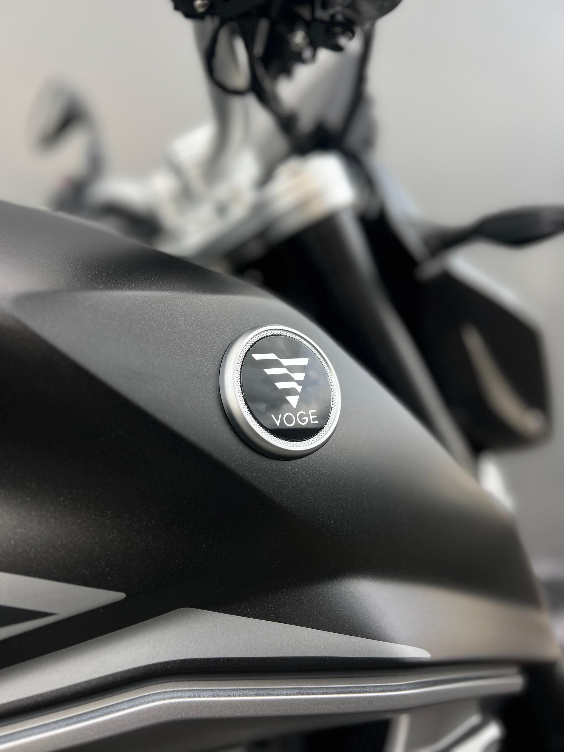 VOGE 625R-image-5