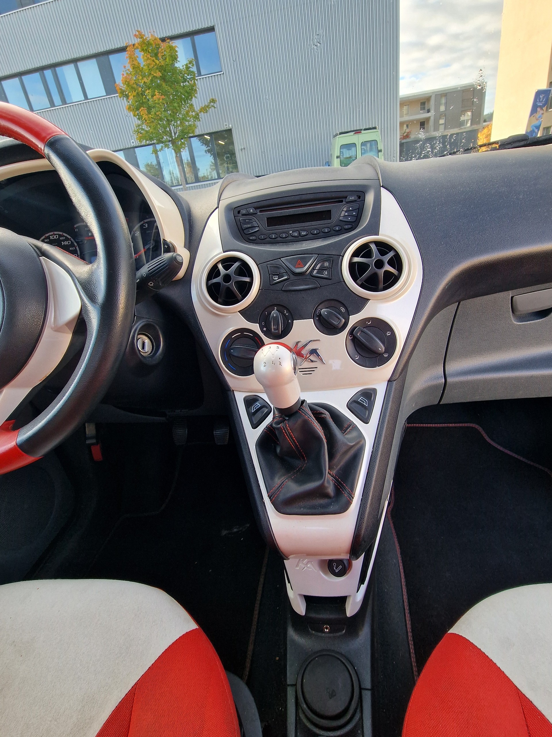 FORD KA 1.25 Digital-image-8