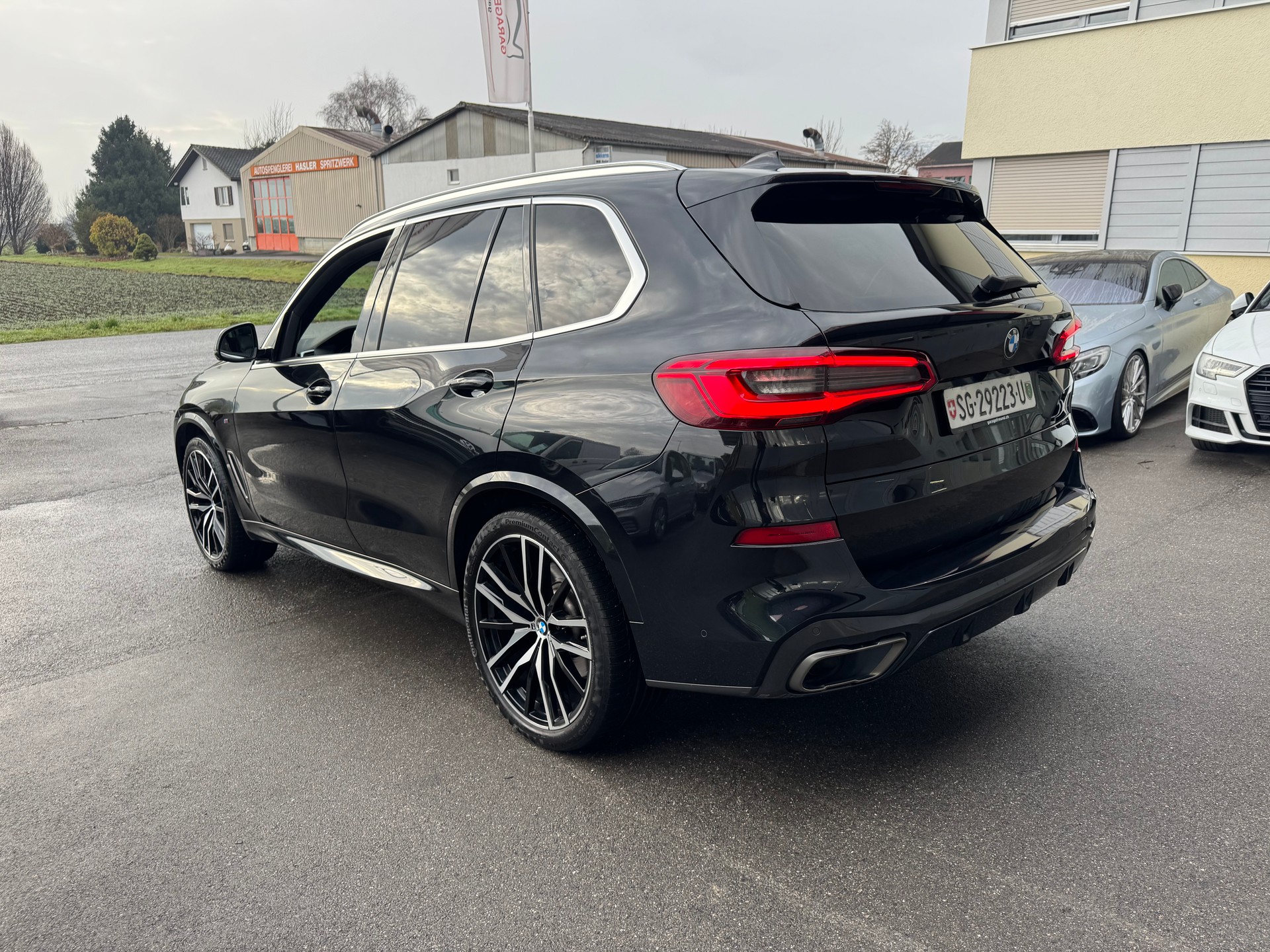 BMW X5 xDrive M50d Steptronic-image-2