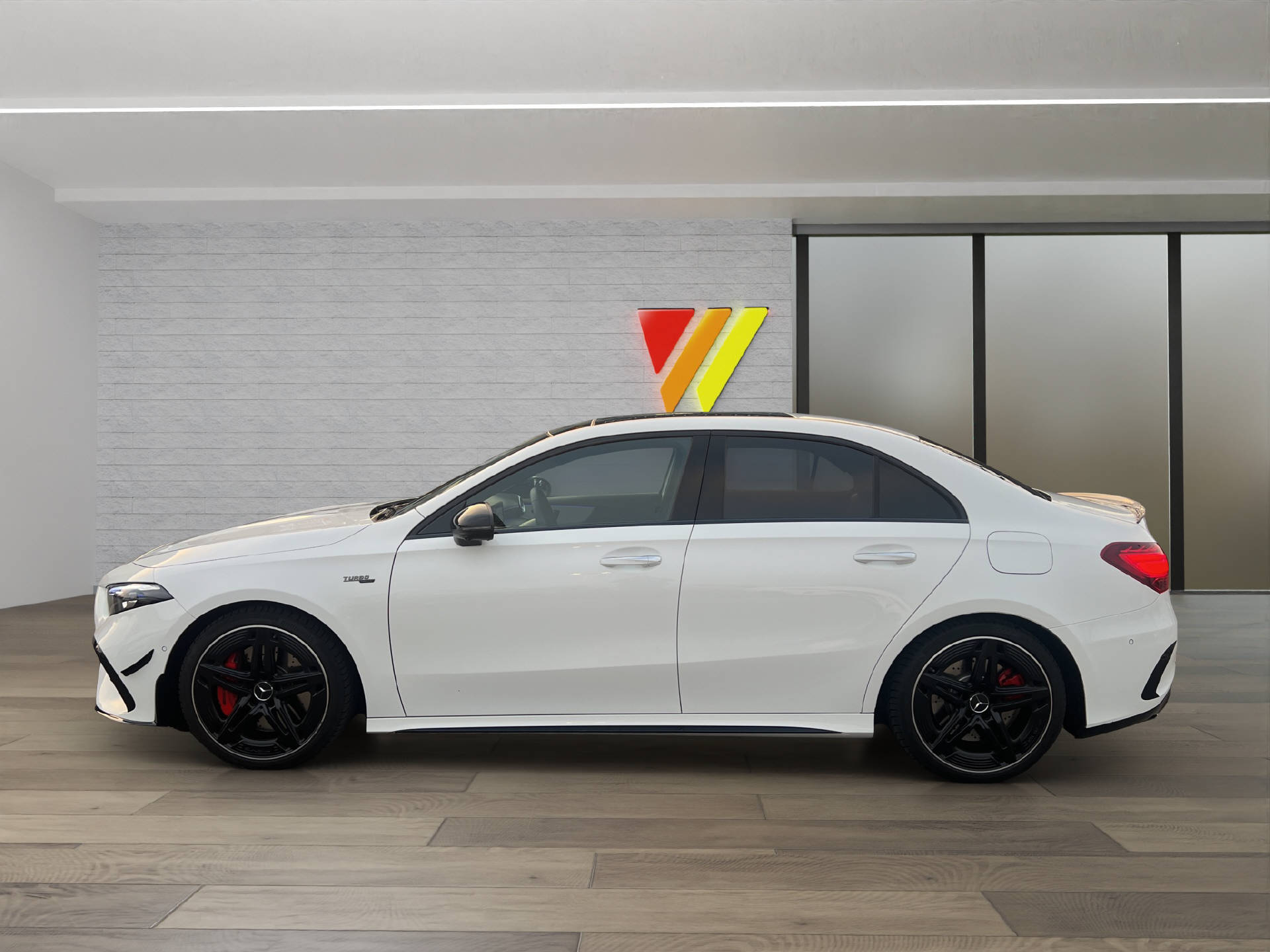 MERCEDES-BENZ A 35 AMG 4matic-image-5