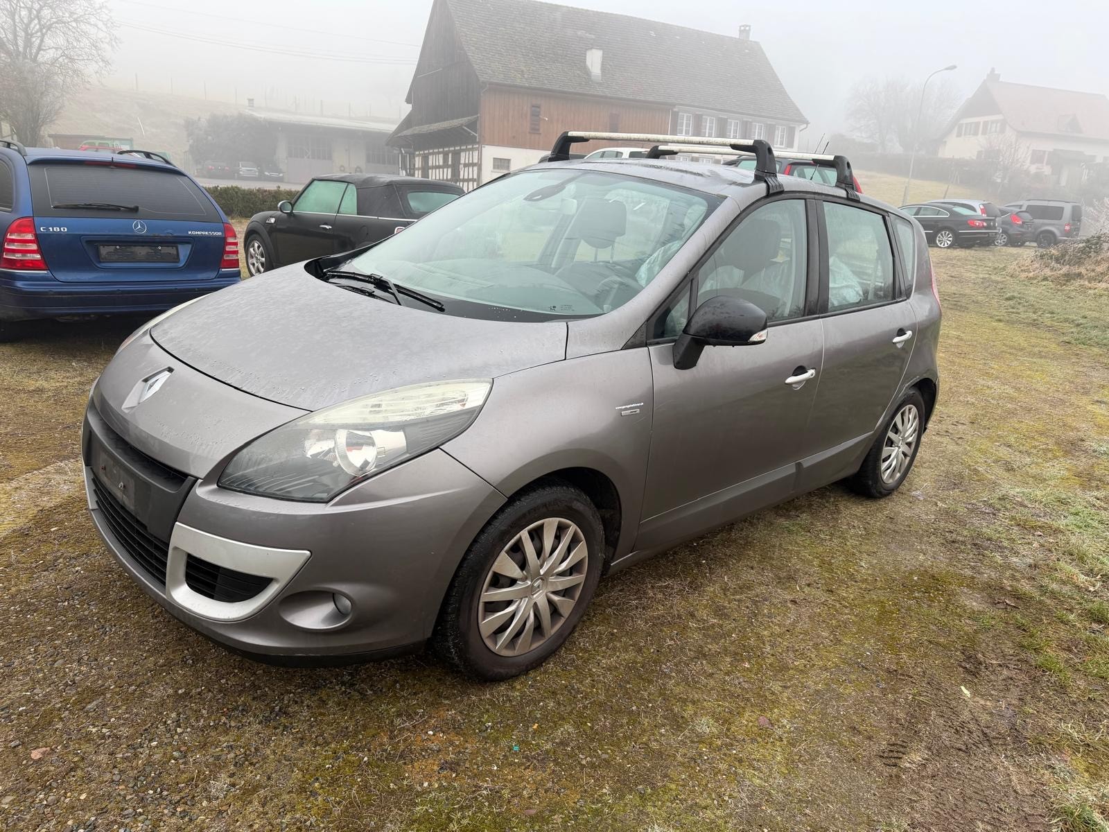 RENAULT Scénic 1.4 16V Turbo Bose-showroom-element-1