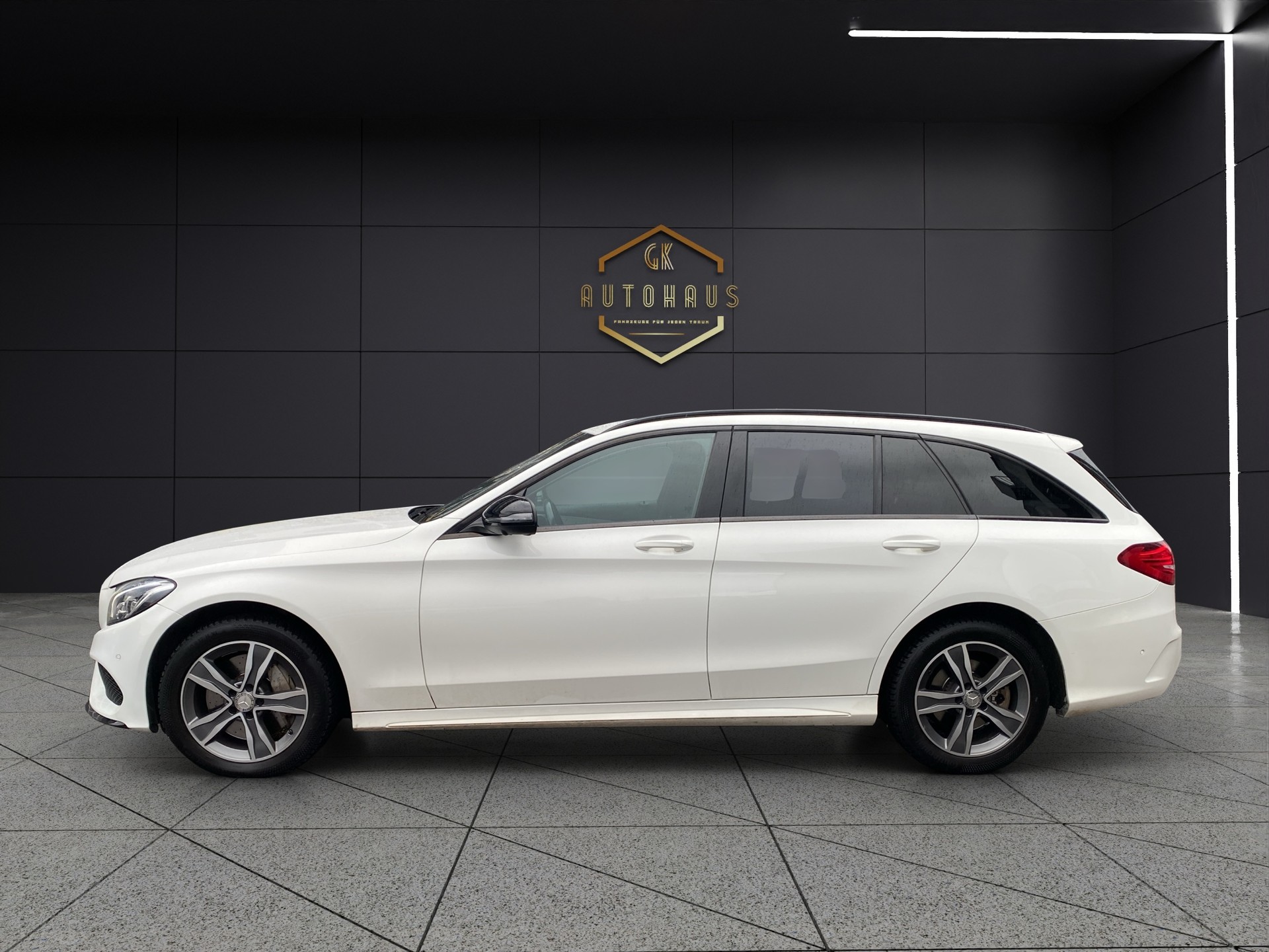 MERCEDES-BENZ C 250 d Swiss Star AMG Line 4Matic 9G-Tronic-image-1