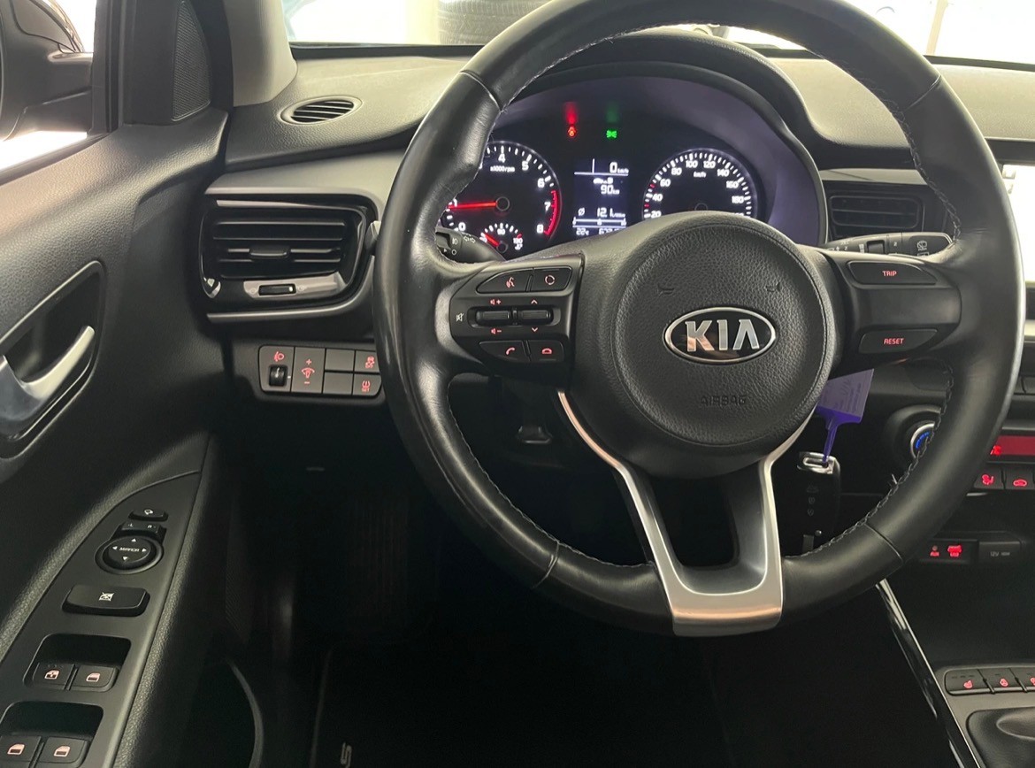 KIA Stonic 1.2 CVVT-image-11