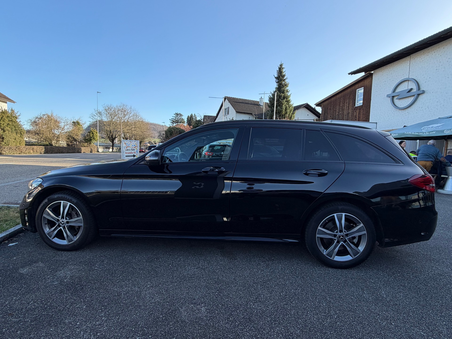 MERCEDES-BENZ C 200 AMG Line 4matic Kombi-image-8