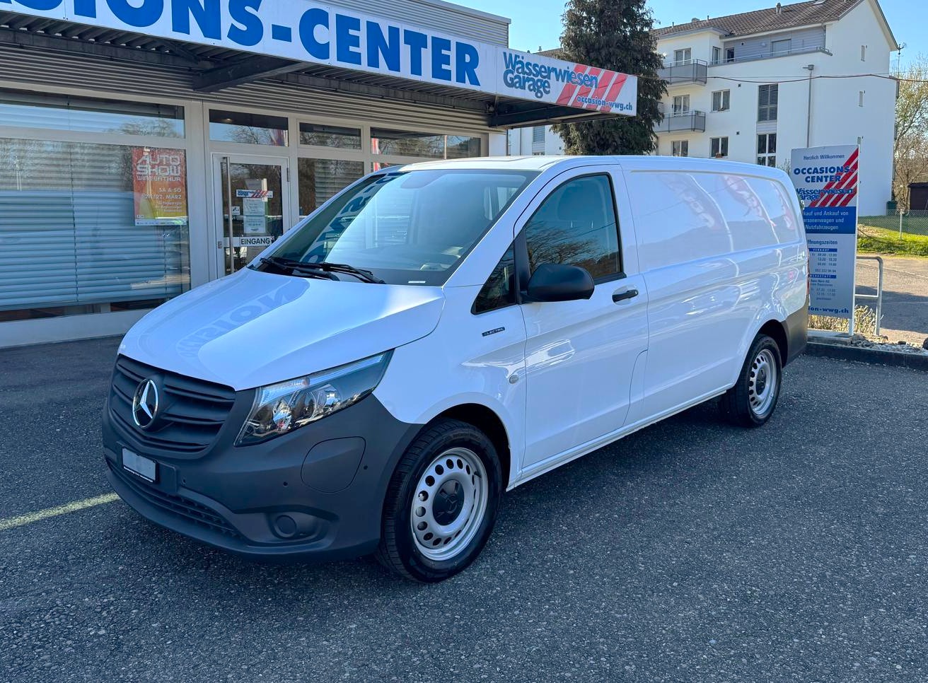 MERCEDES-BENZ eVito 112 L-image-10