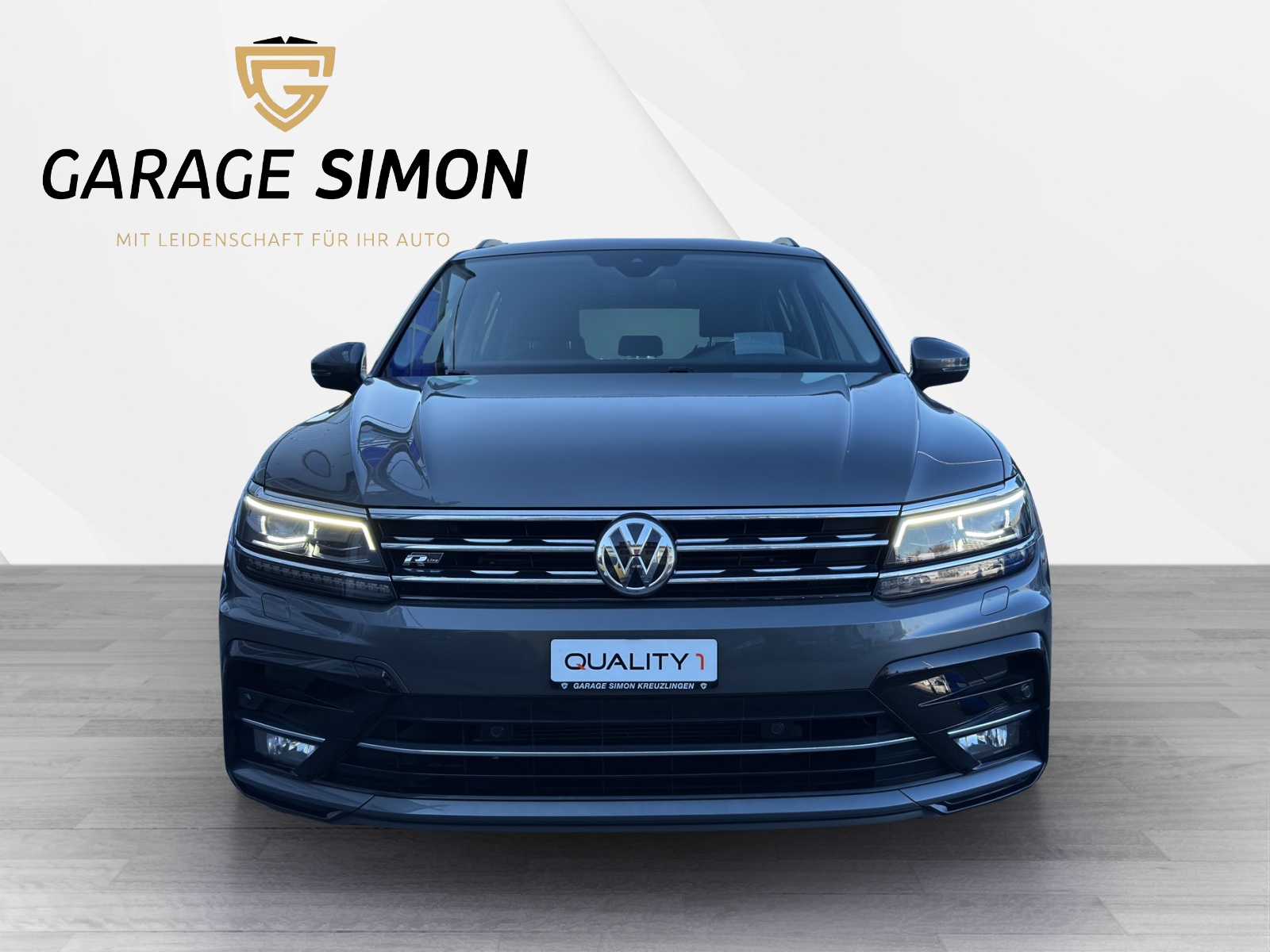 VW Tiguan 2.0TSI R-LINE 4Motion DSG *** DISTANZREGLER / AHK ***-showroom-element-1