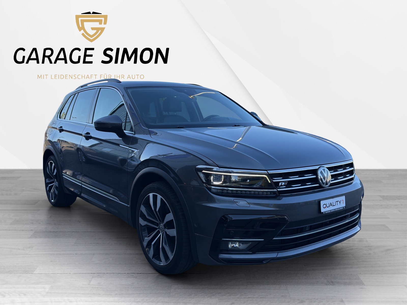 VW Tiguan 2.0TSI R-LINE 4Motion DSG *** DISTANZREGLER / AHK ***