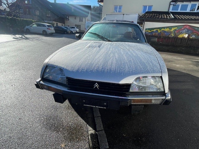CITROEN CX Sedan 2400 Pallas (iE) Automatic-image-9