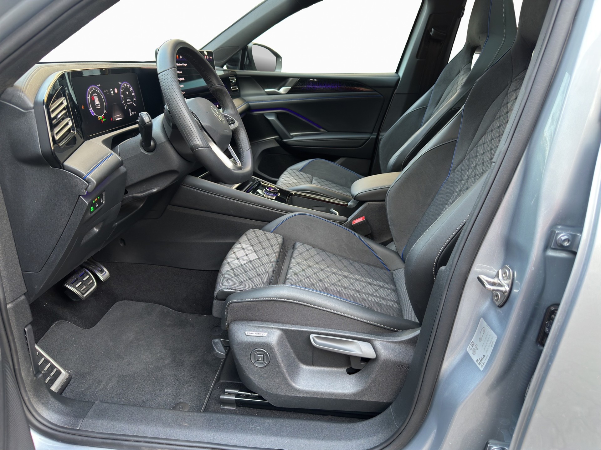 VW Tiguan 1.5 TSI evo2 mHEV R-Line DSG-image-8