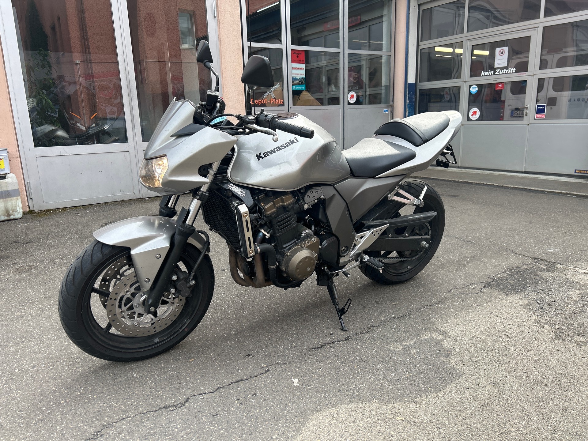 KAWASAKI Z 750-image-3
