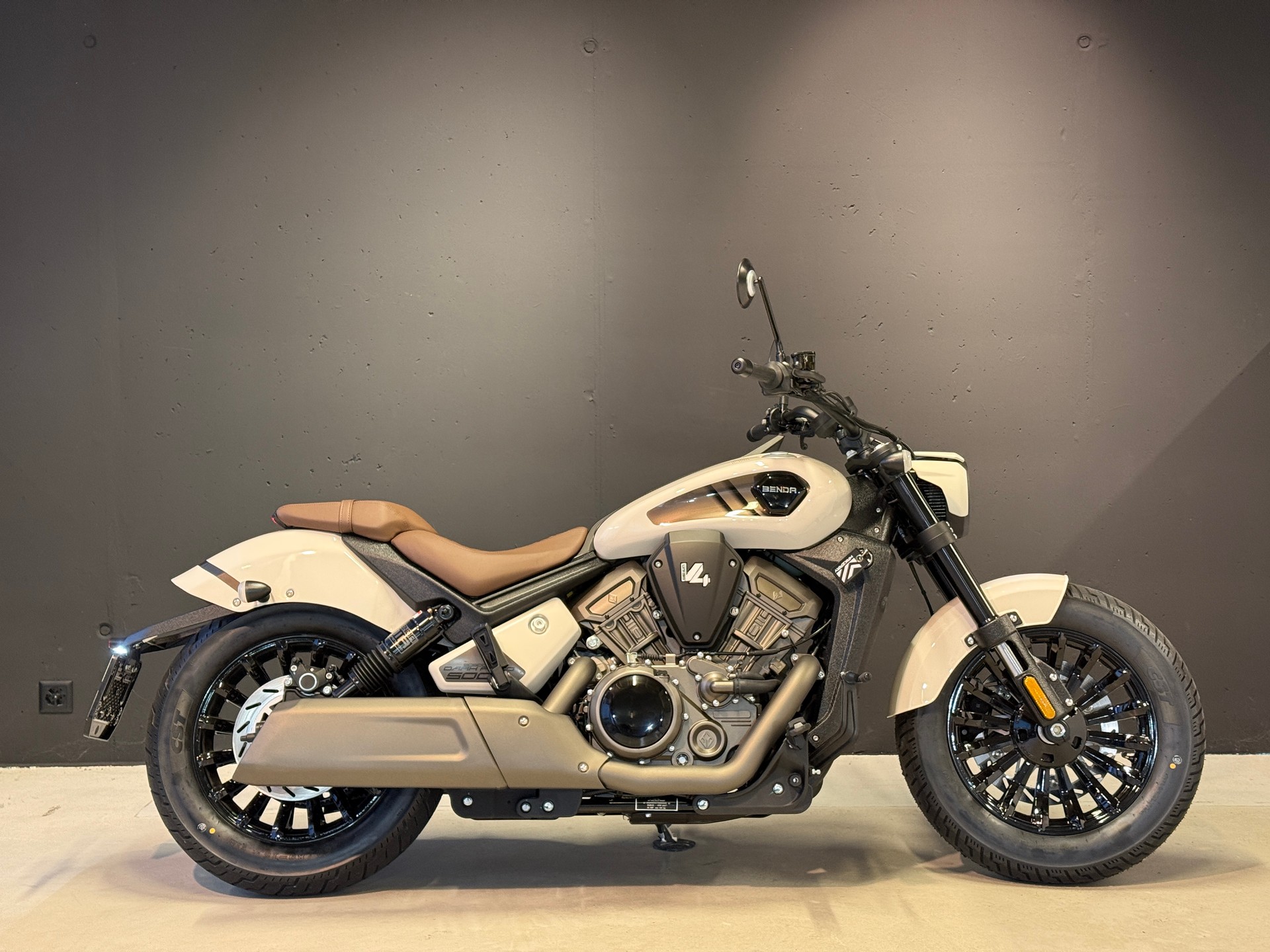 BENDA Dark Flag 500 Commander-image-1