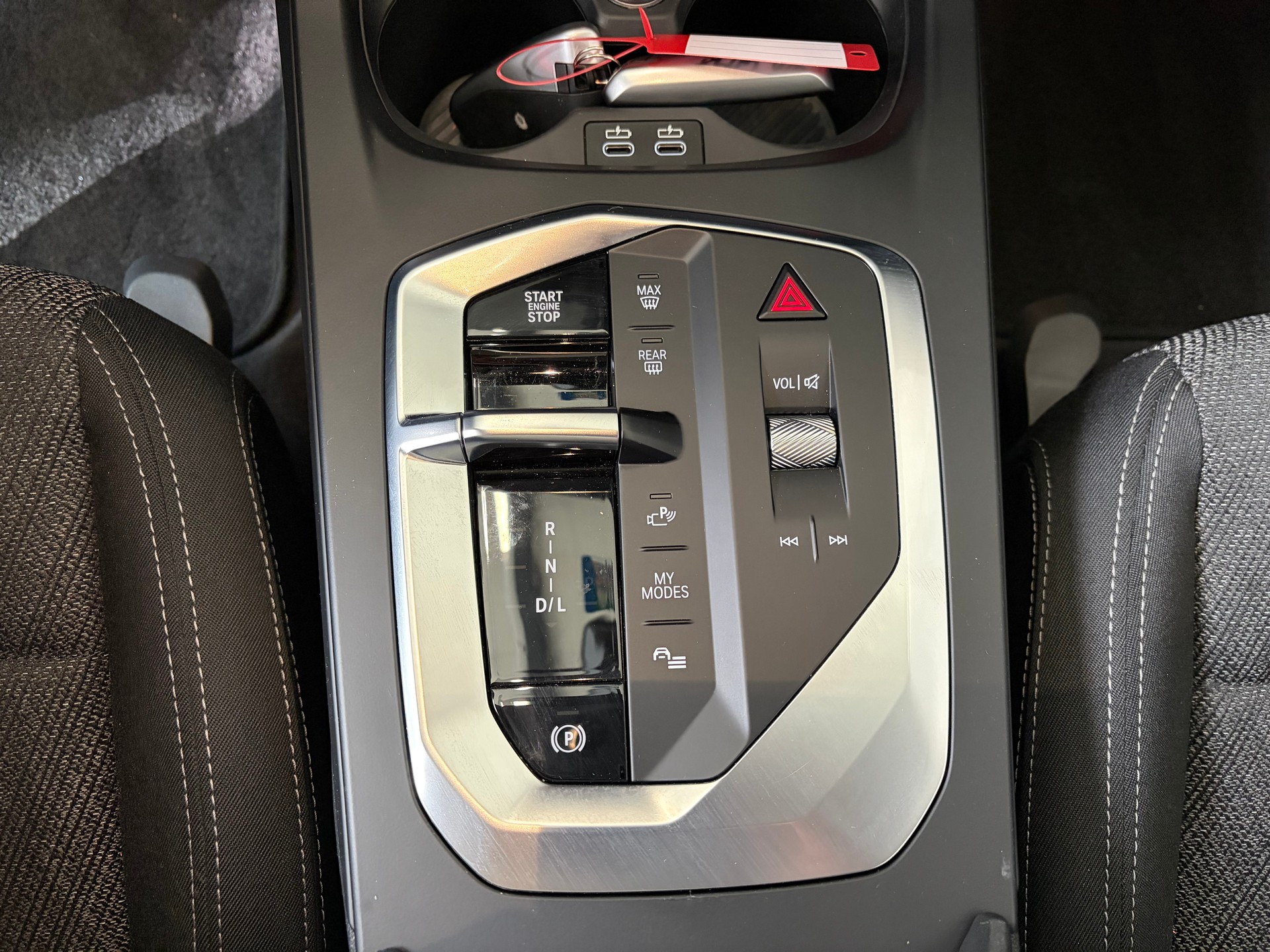 BMW 120 Steptronic-image-10