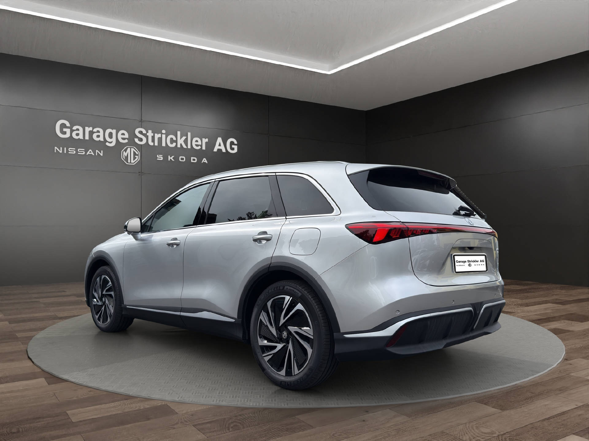 MG S6 EV 77 kWh Luxury 4WD-showroom-element-2