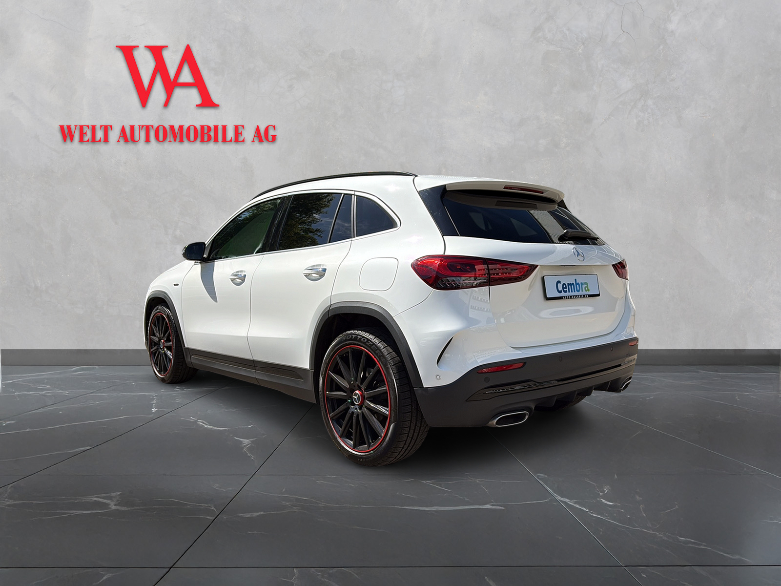 MERCEDES-BENZ GLA 200 AMG Line Edition 1. 7G-DCT-showroom-element-2