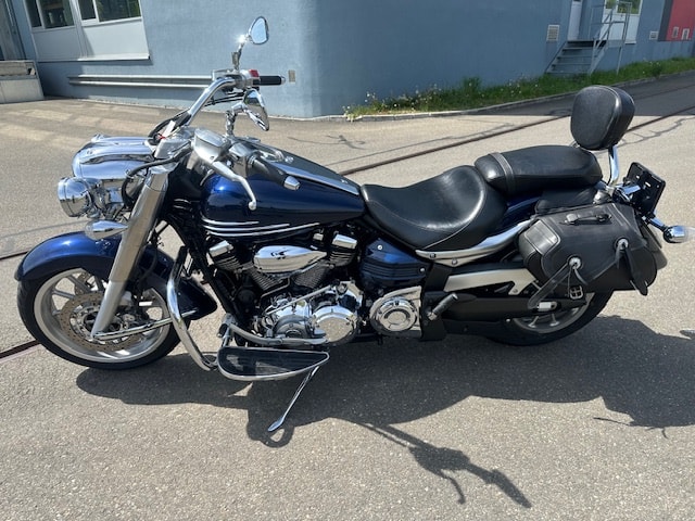 YAMAHA XV 1900 Midnight Star-image-4