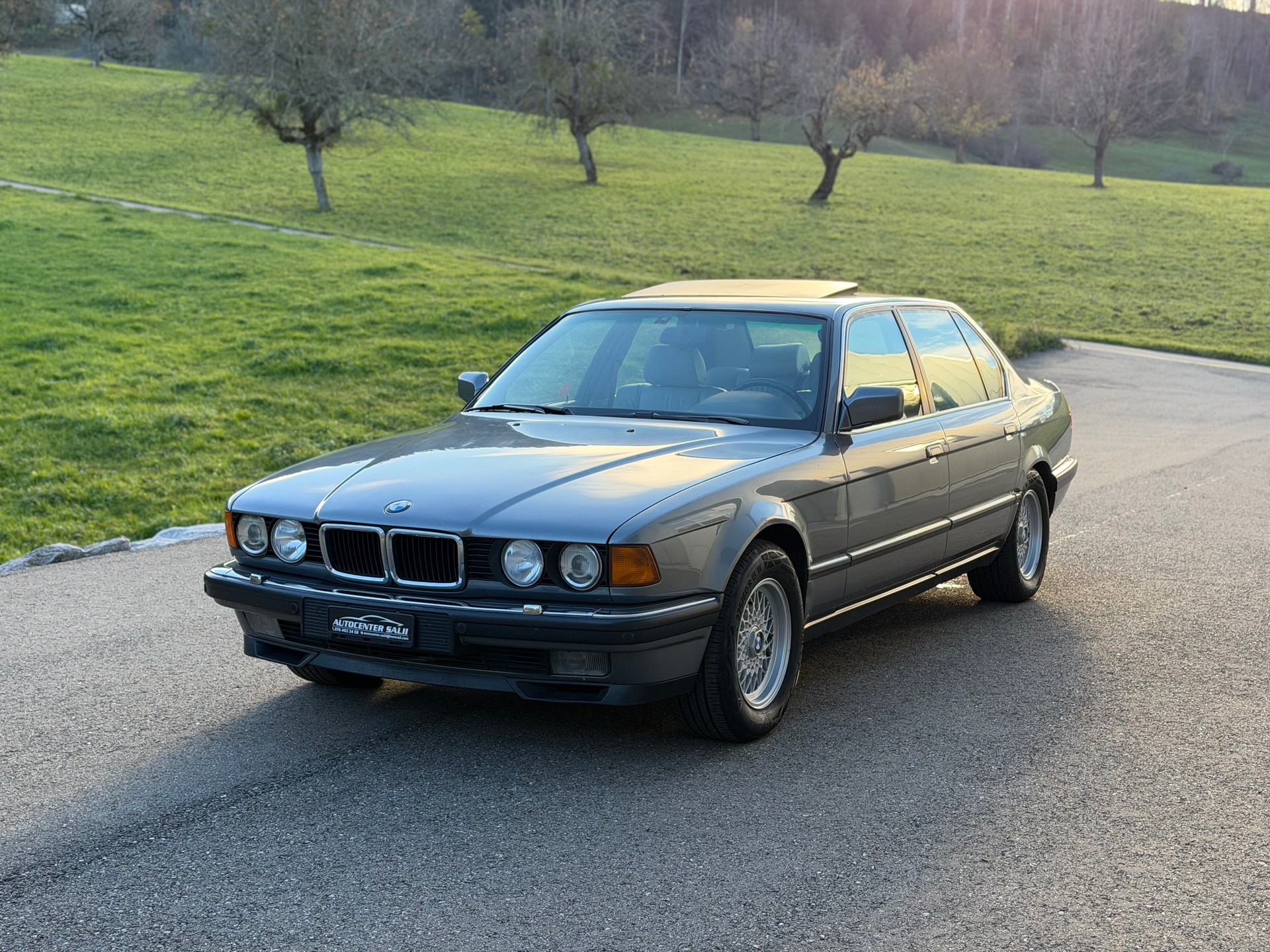BMW 740iL V8