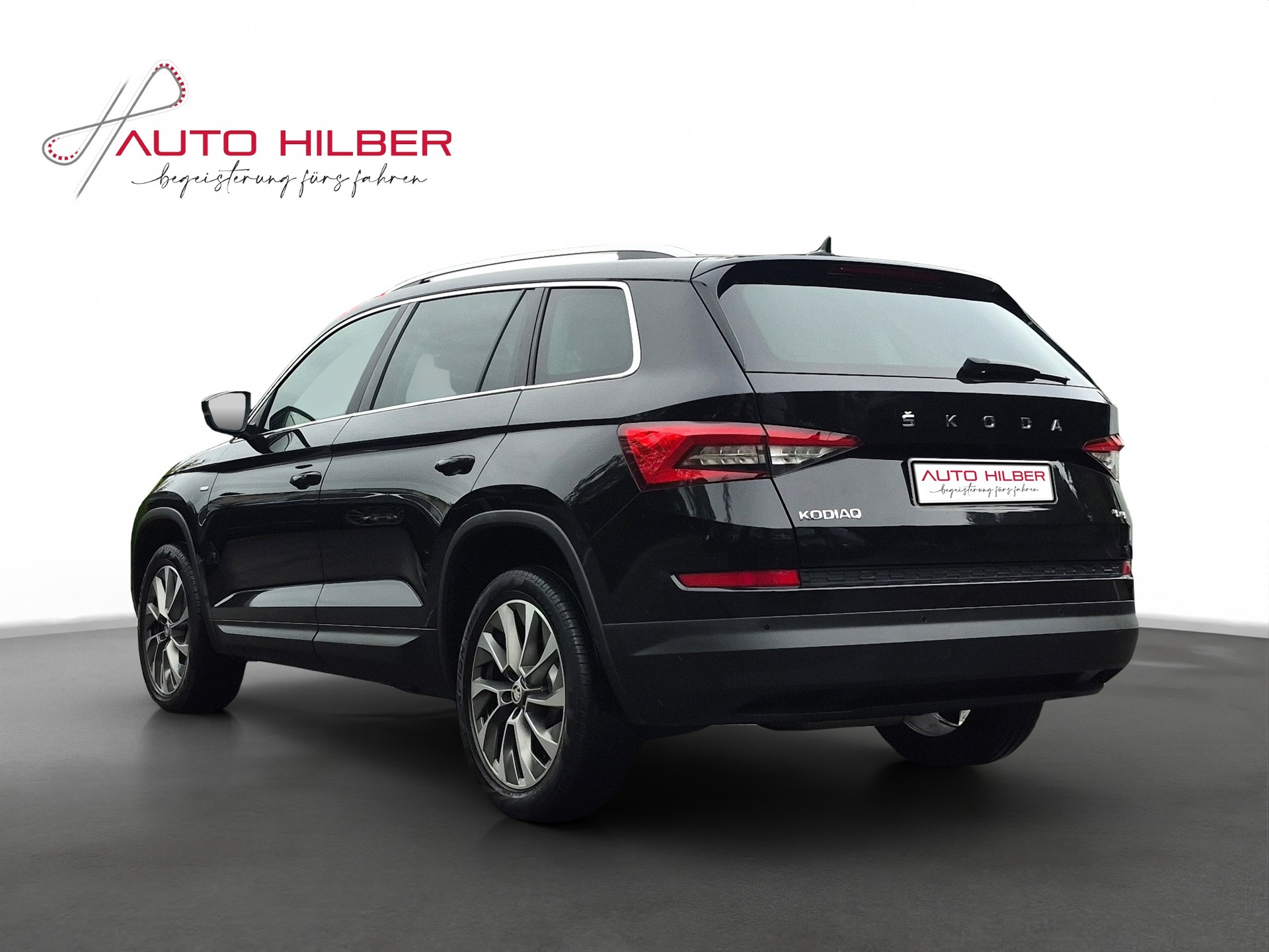 SKODA Kodiaq 2.0 TDI SCR Clever 4x4 DSG *7-Plätzer*Anhängerkupplung*-image-4