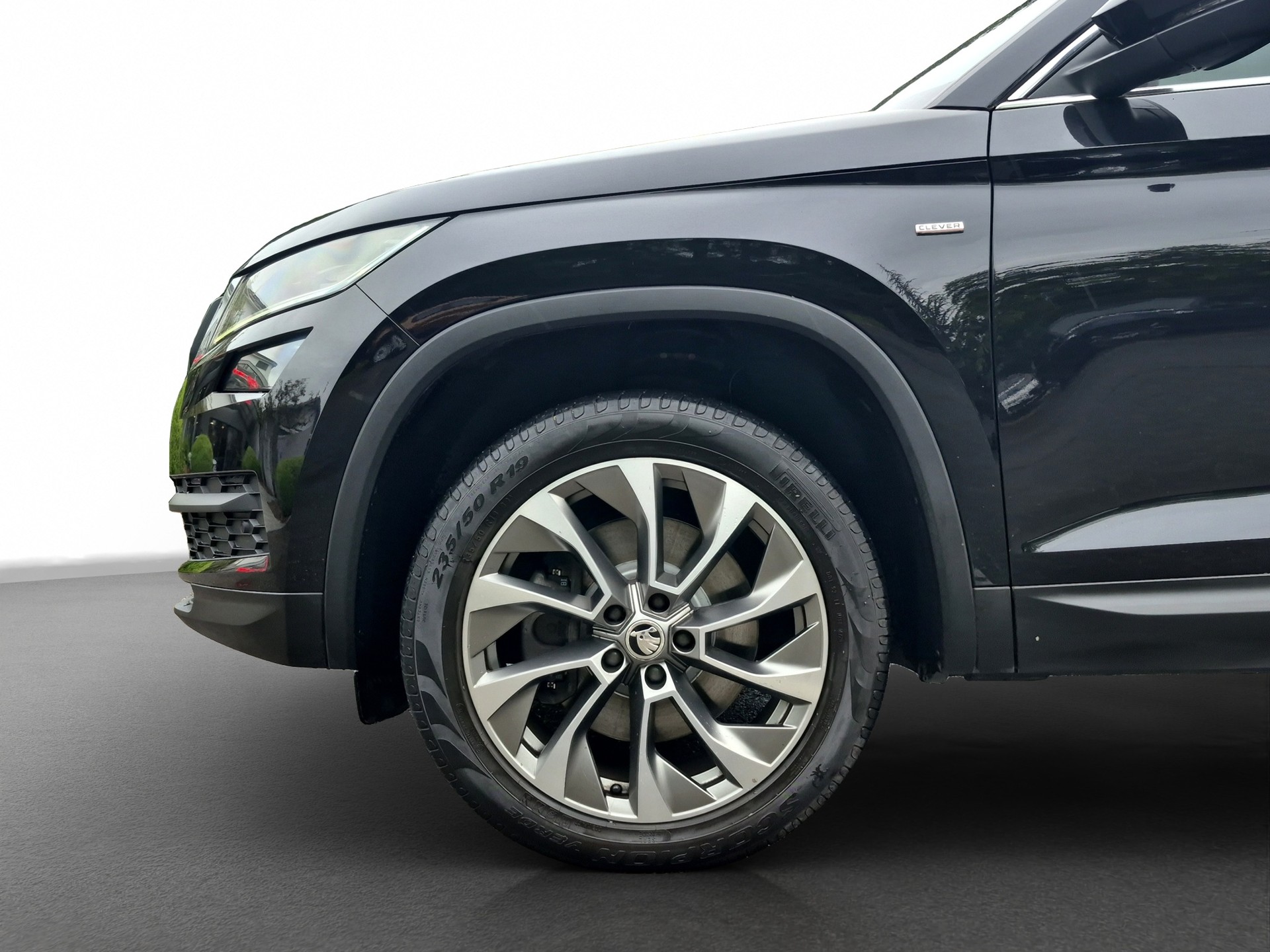 SKODA Kodiaq 2.0 TDI SCR Clever 4x4 DSG *7-Plätzer*Anhängerkupplung*-image-3