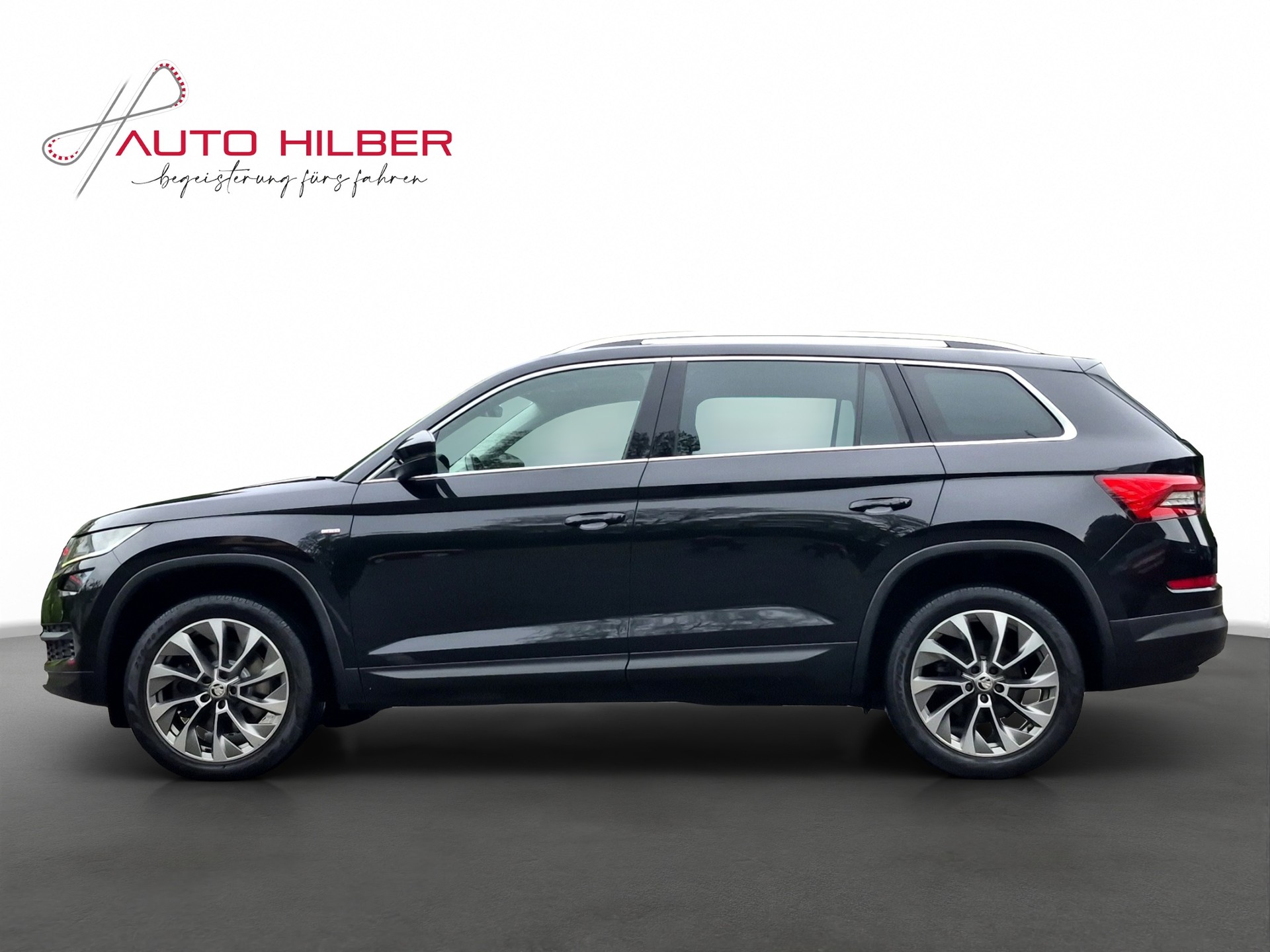 SKODA Kodiaq 2.0 TDI SCR Clever 4x4 DSG *7-Plätzer*Anhängerkupplung*-image-2