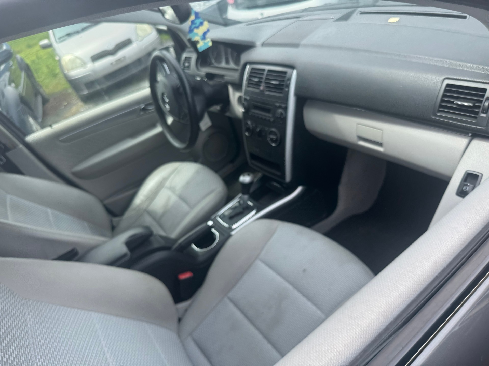 MERCEDES-BENZ B 170-image-6