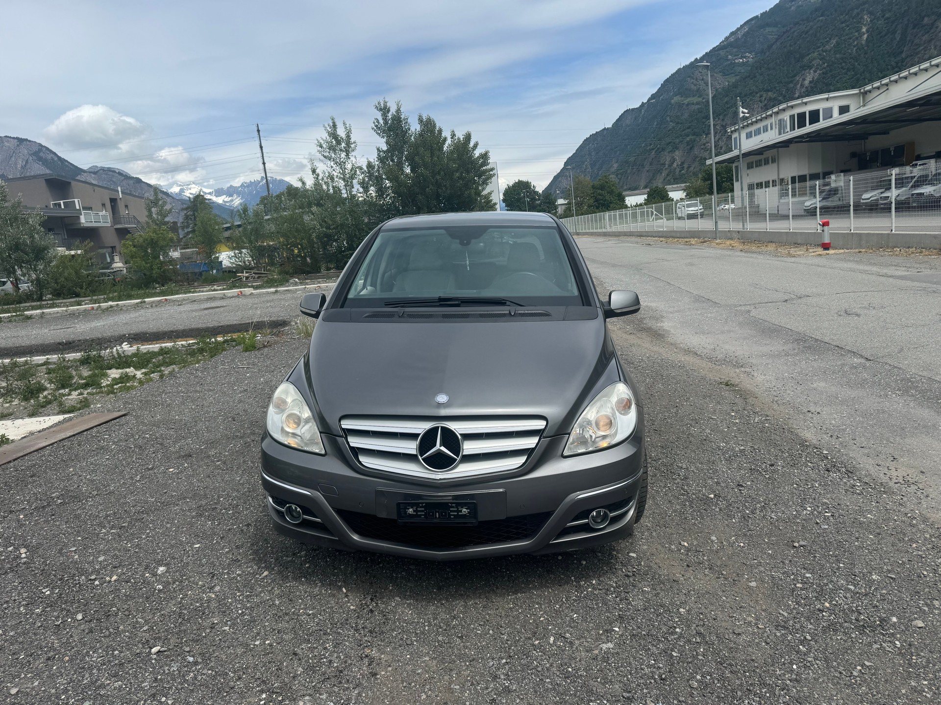 MERCEDES-BENZ B 170-image-1