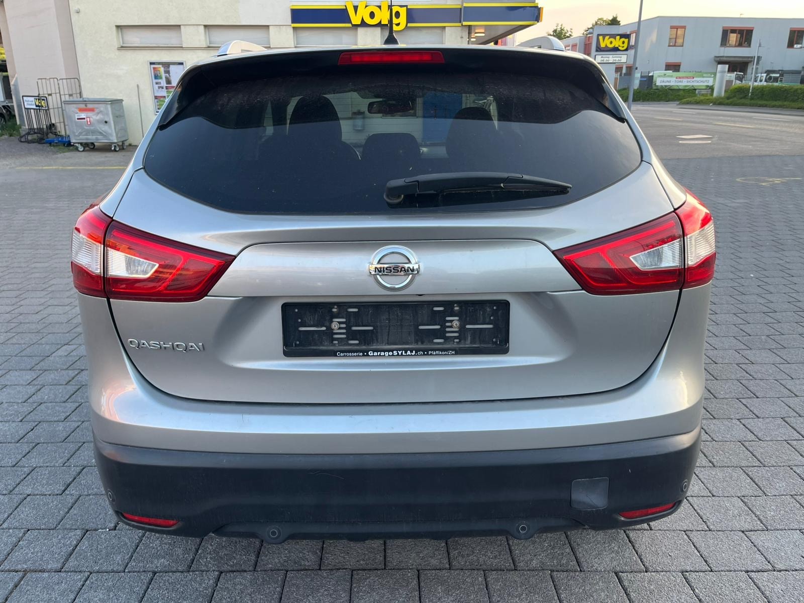 NISSAN Qashqai 1.5 dCi Swiss Edition Premium-image-5