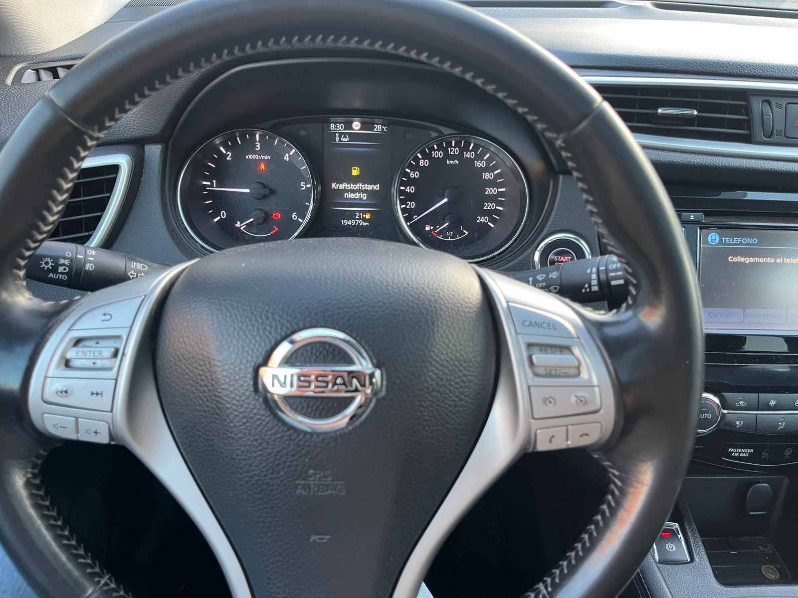 NISSAN Qashqai 1.5 dCi Swiss Edition Premium-image-11