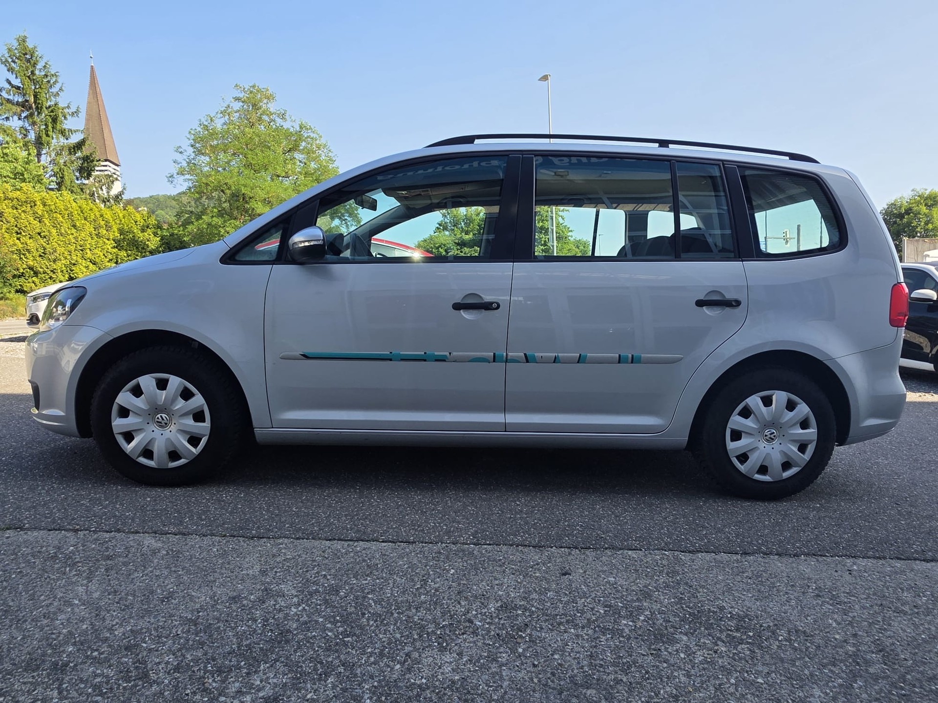VW Touran 1.6 TDI BlueMotion Technology Highline-image-11