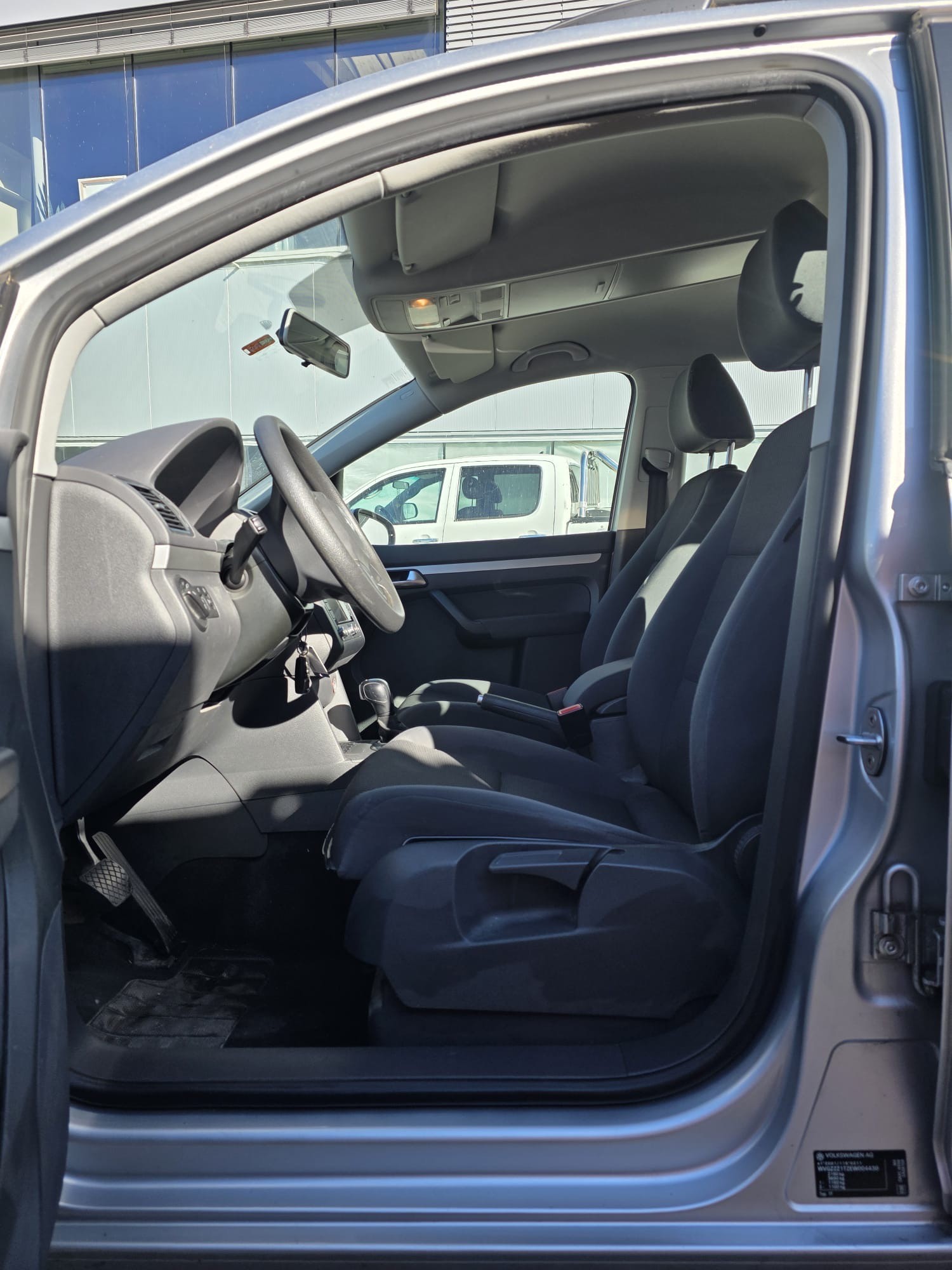 VW Touran 1.6 TDI BlueMotion Technology Highline-image-6