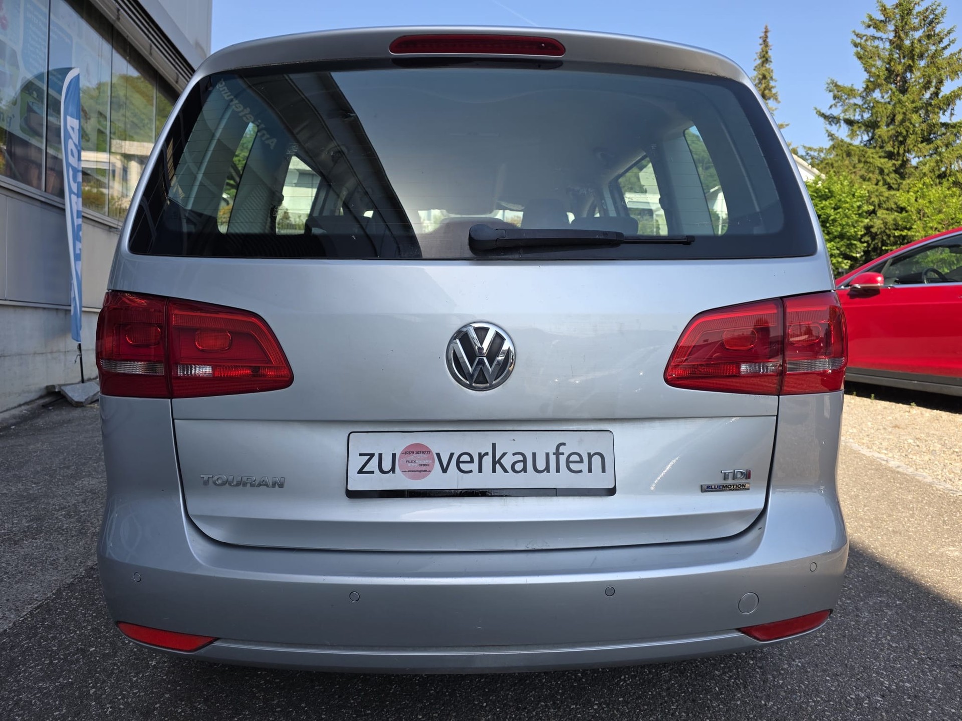 VW Touran 1.6 TDI BlueMotion Technology Highline-image-4