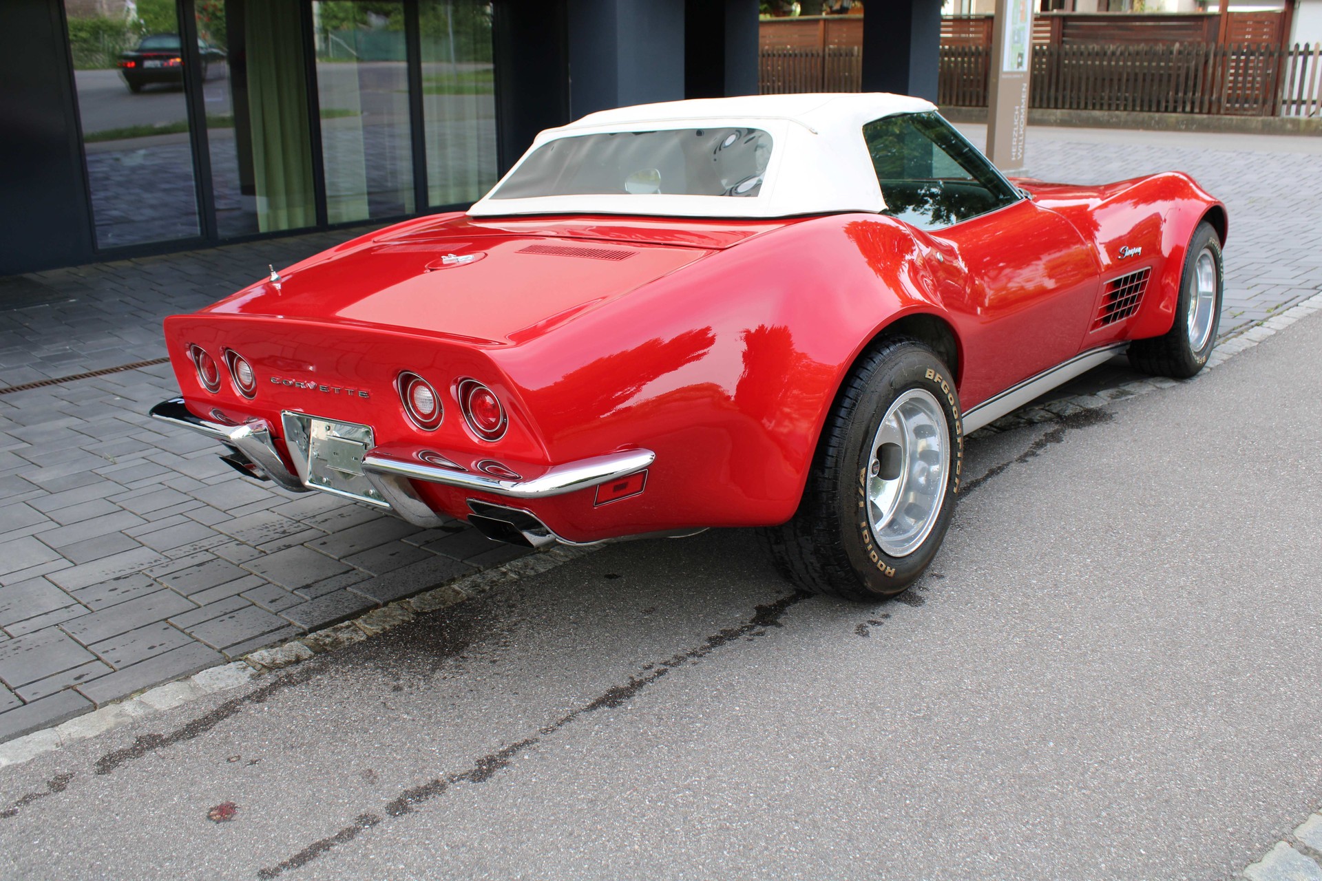 CHEVROLET CORVETTE-image-4