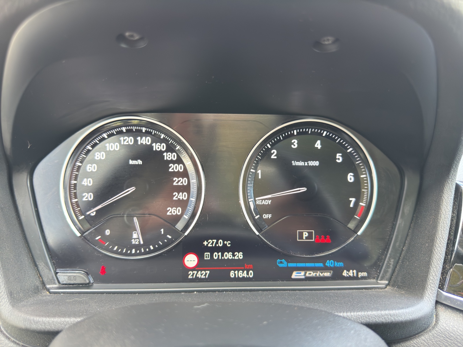 BMW X1 xDrive 25e Sport Line Steptronic-image-10