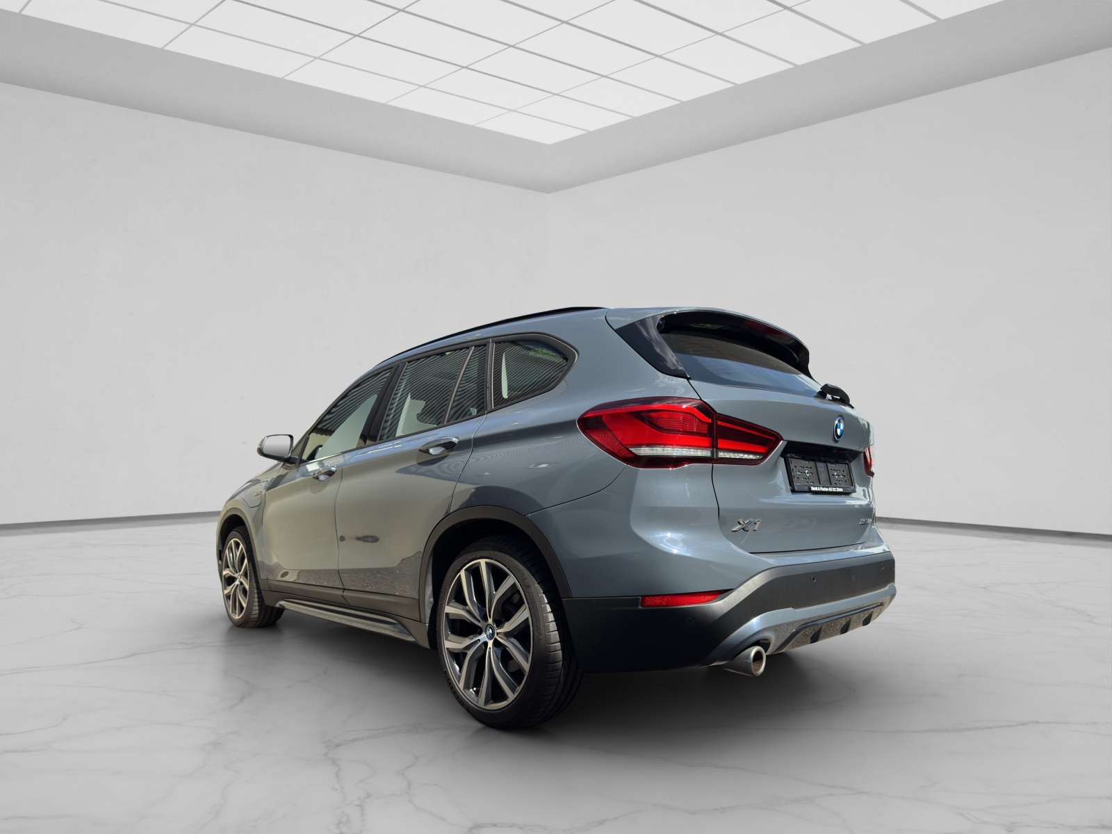 BMW X1 xDrive 25e Sport Line Steptronic-image-3