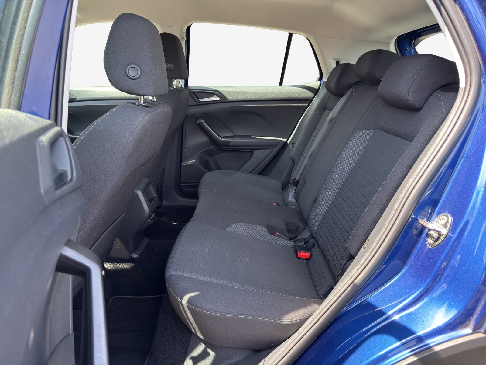 VW T-Cross 1.0 TSI Life Limited DSG-image-11
