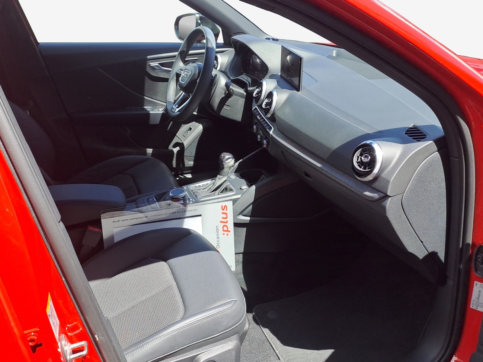 AUDI Q2 35 TFSI S line S-tronic-image-13