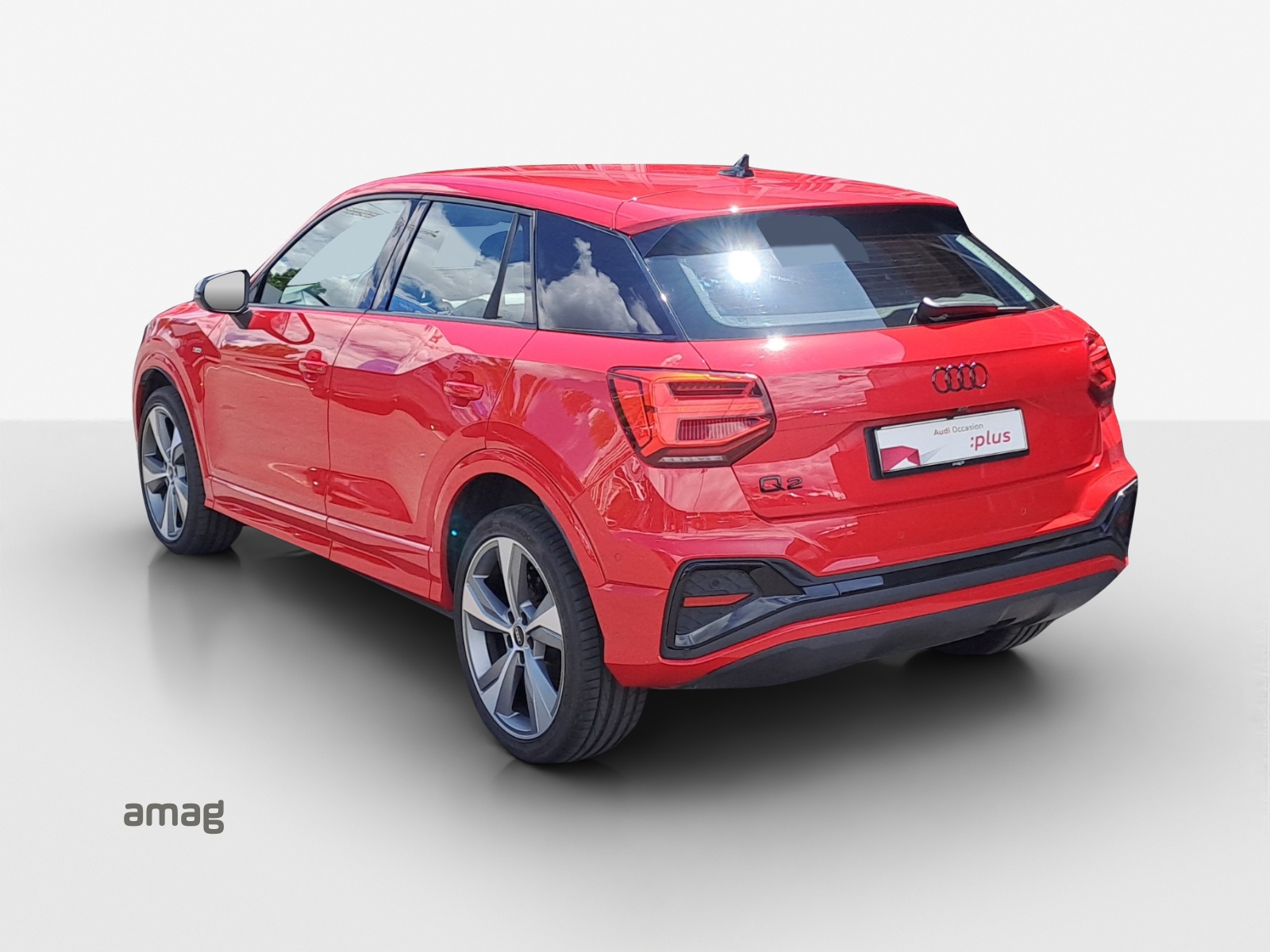 AUDI Q2 35 TFSI S line S-tronic-showroom-element-2