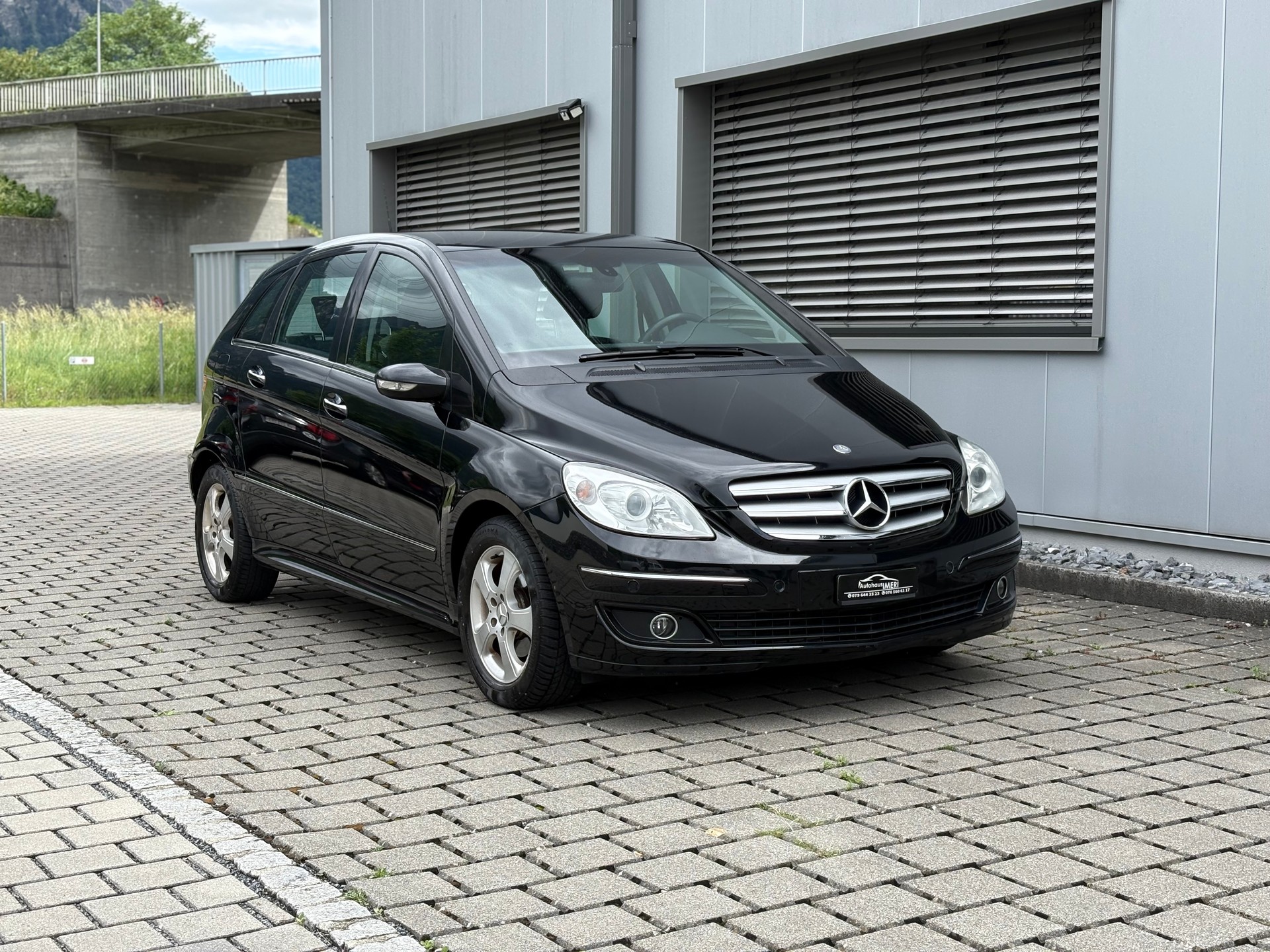 MERCEDES-BENZ B 200 T 105`569km Frisch ab MFK 08.06.2026 & Service-image-4