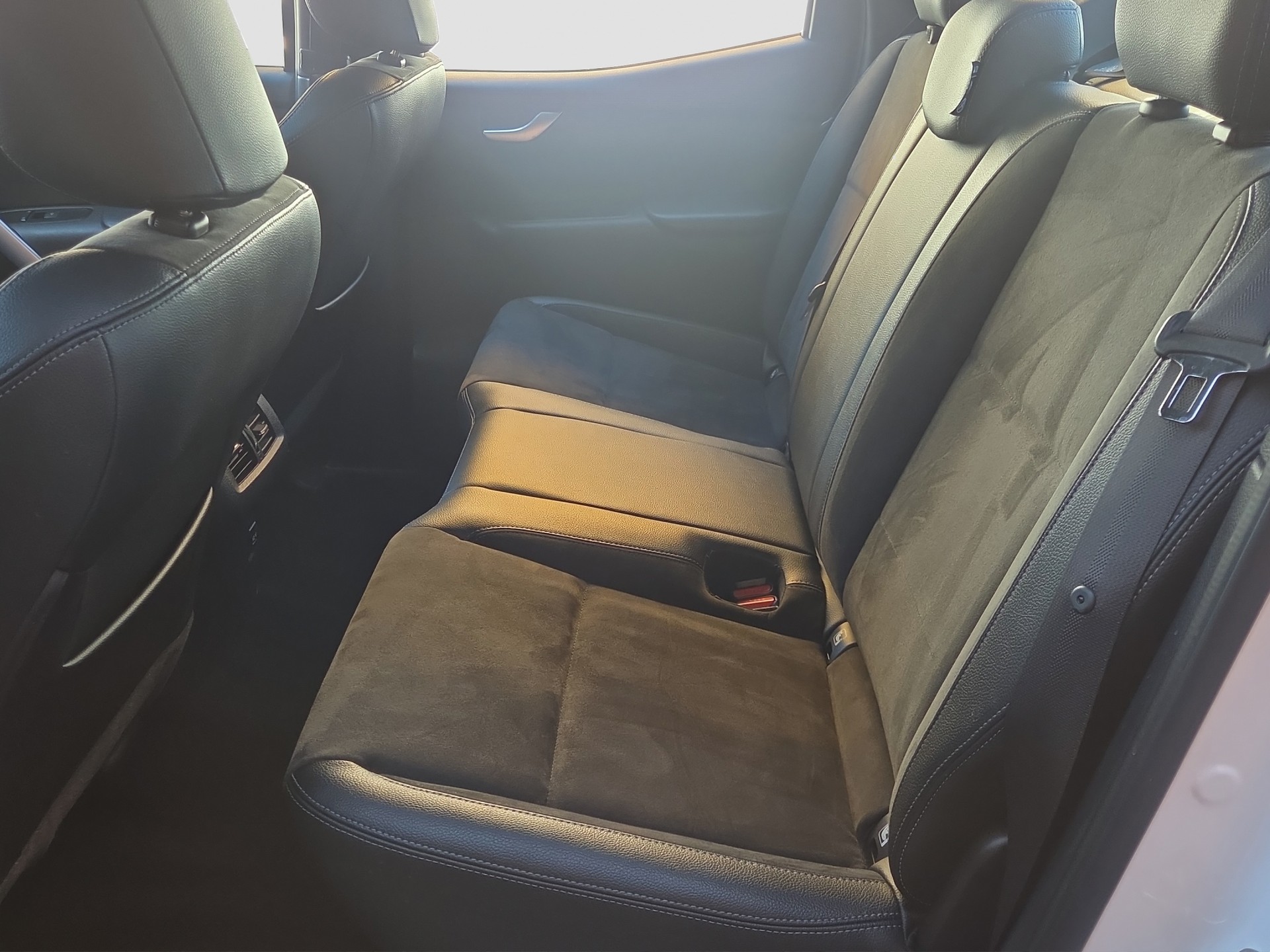 MERCEDES-BENZ X 250 d 4MATIC Progressive A Doppel Cab.-image-10