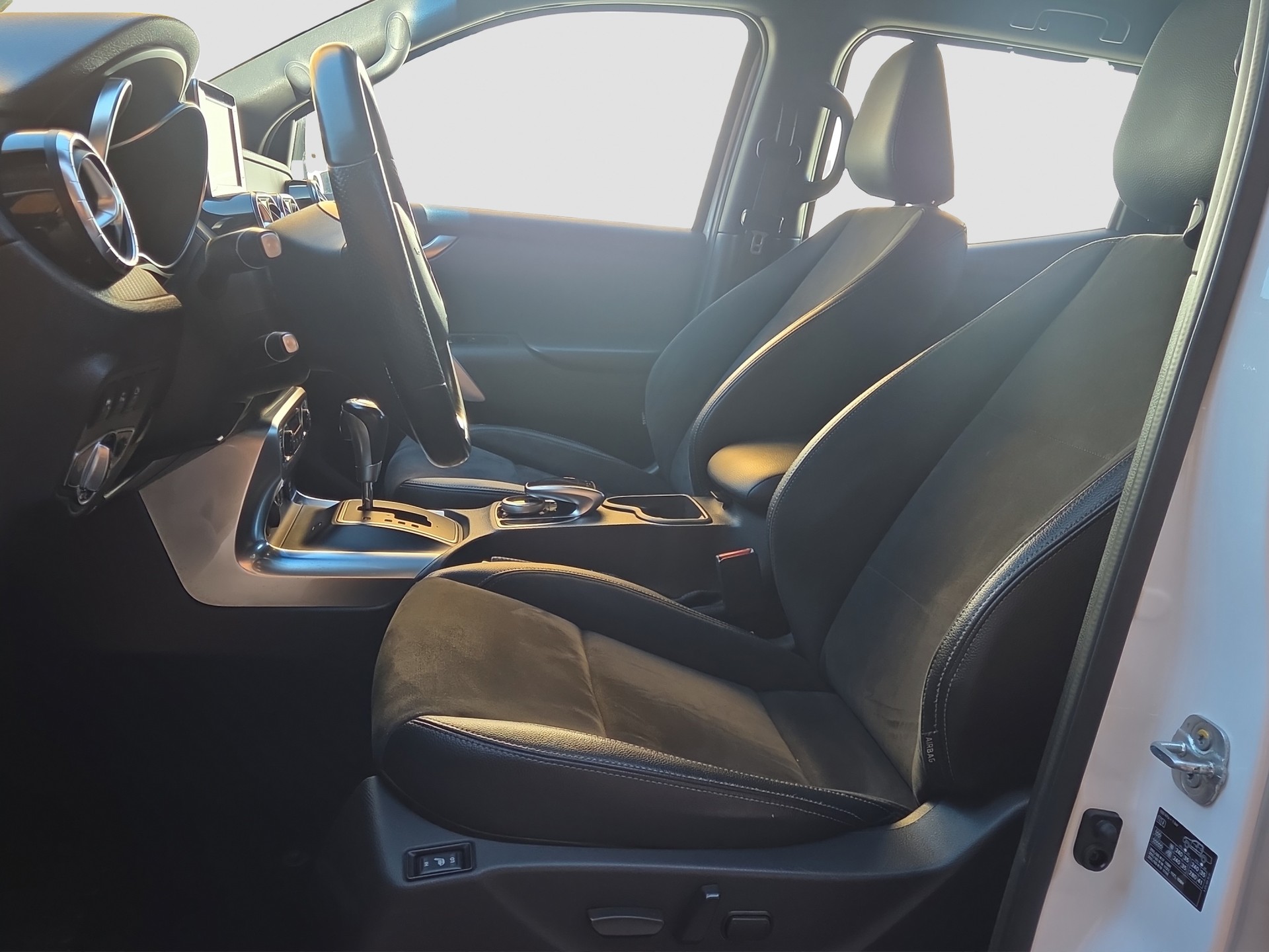 MERCEDES-BENZ X 250 d 4MATIC Progressive A Doppel Cab.-image-8