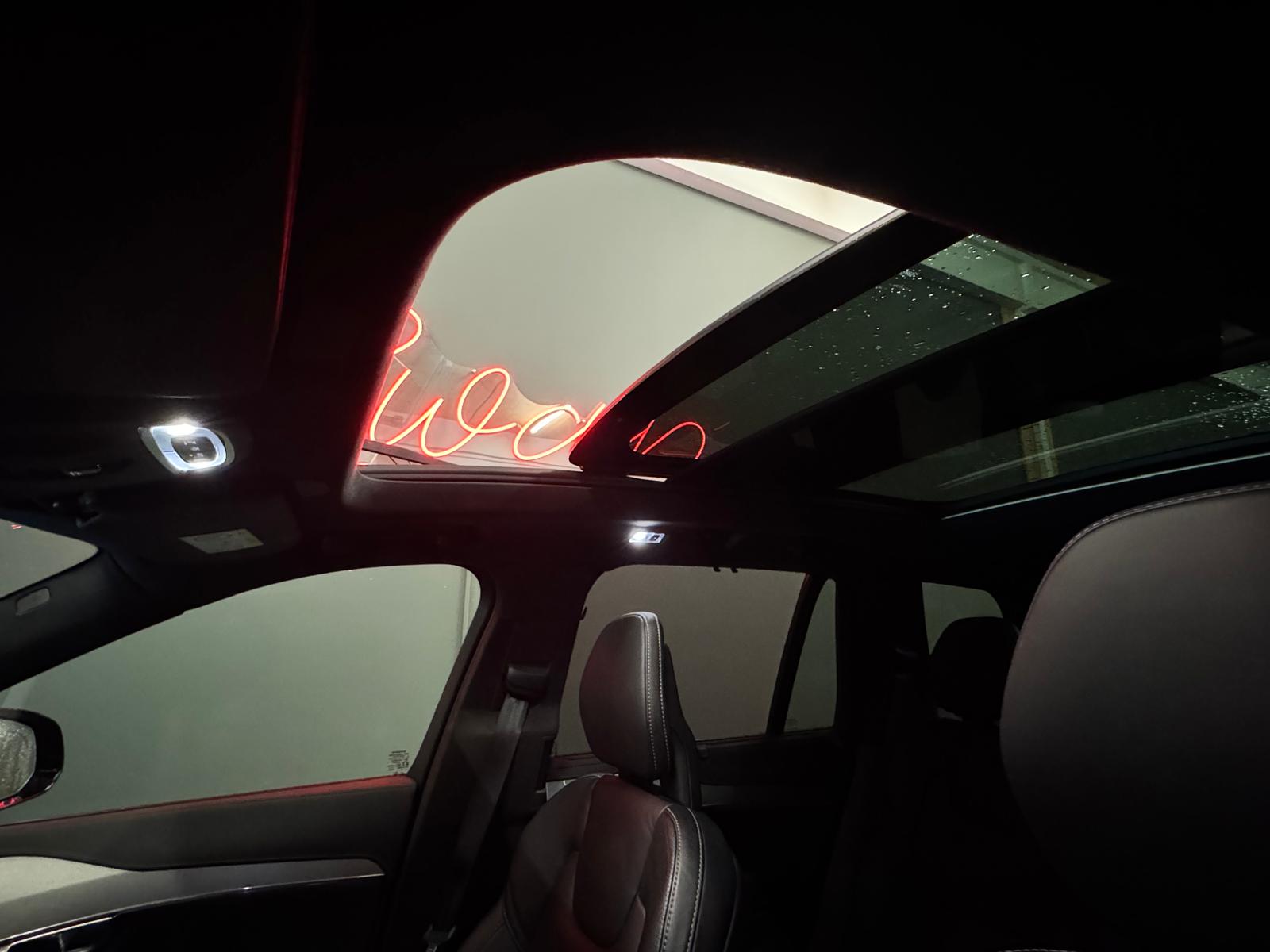 VOLVO XC90 T8 eAWD R-Design Geartronic-image-13