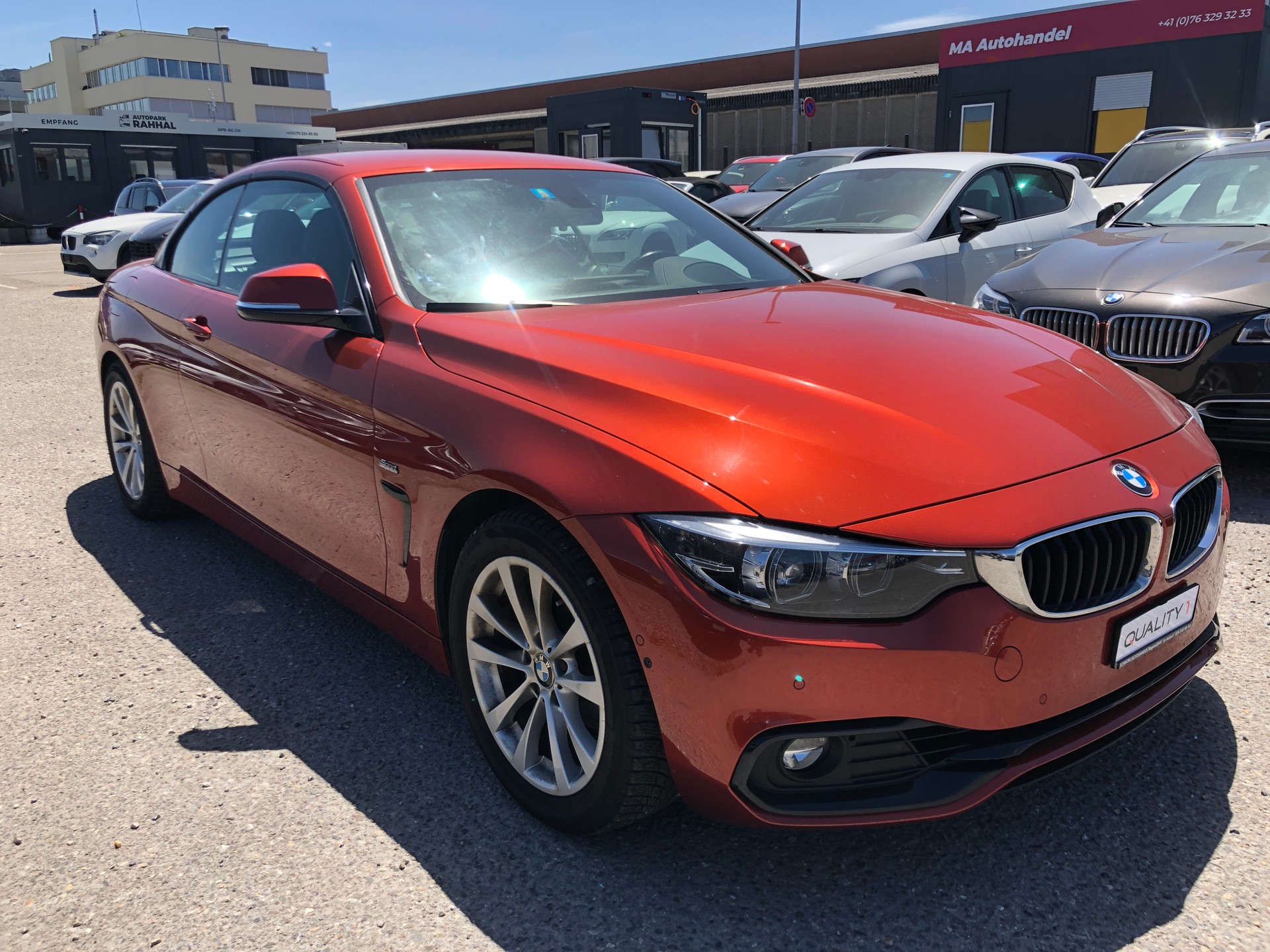 BMW 420i Cabriolet Sport Line Steptronic-showroom-element-3