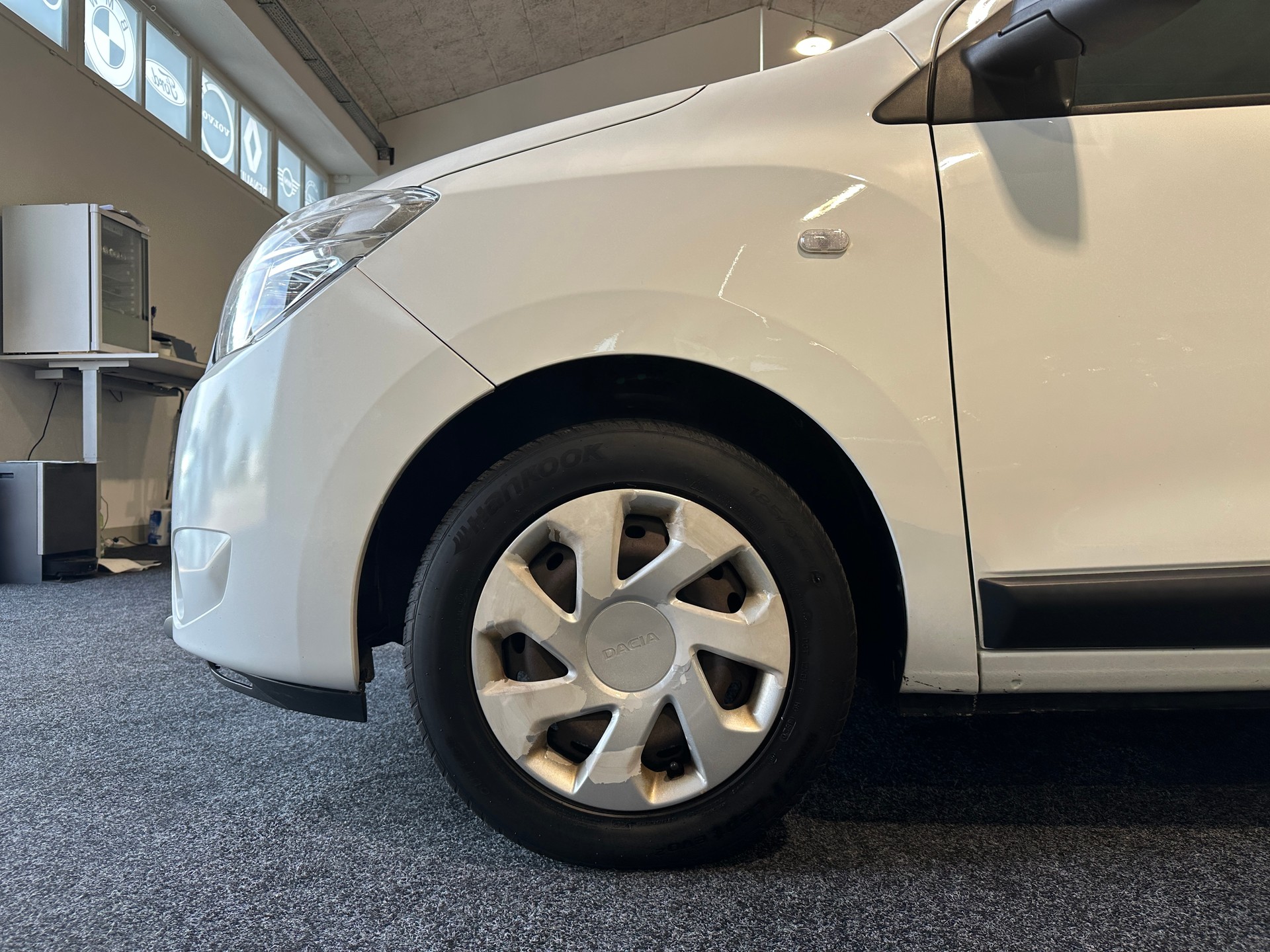 DACIA Lodgy 1.6 Essential 7PL-showroom-element-3