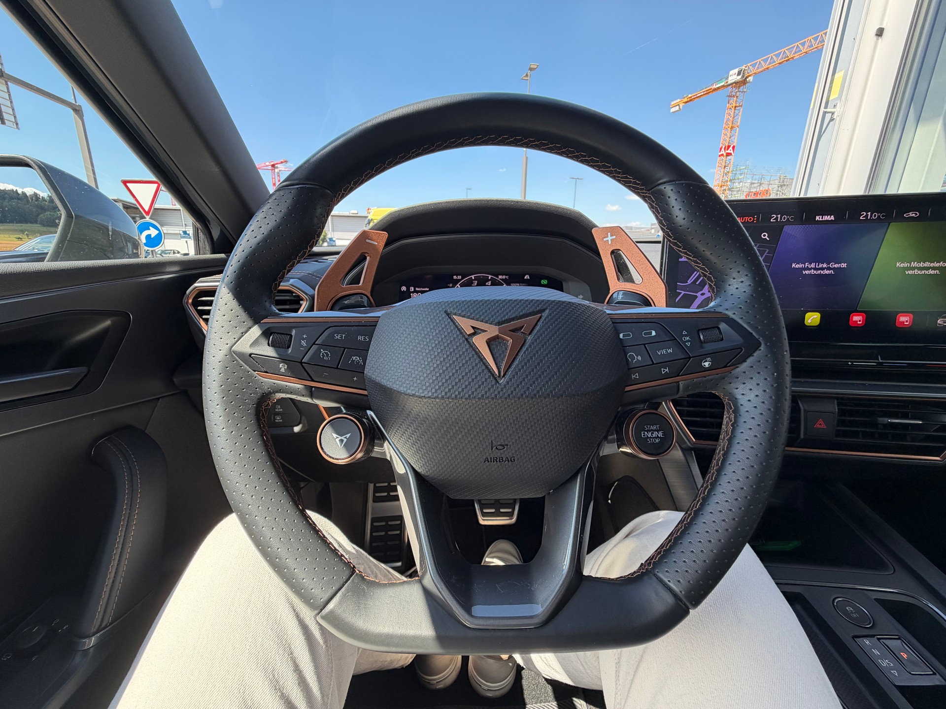 CUPRA LEON VZ 2.0 TSI DSG-image-17