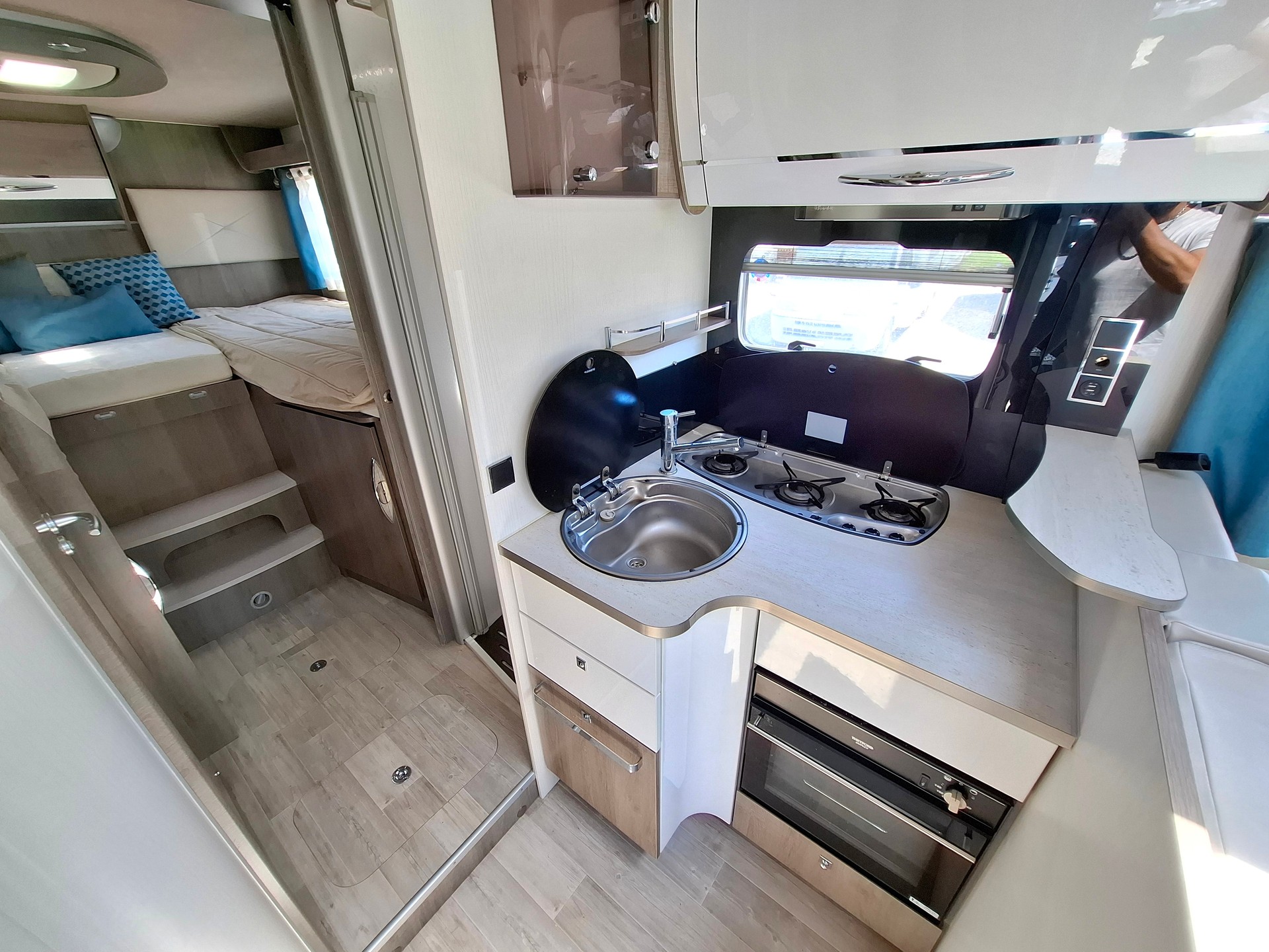 PILOTE G740 EMOTION - AUTOMAT! Einzelbett & Hubbett, TV & SAT, Solar & Wechselrichter-image-11
