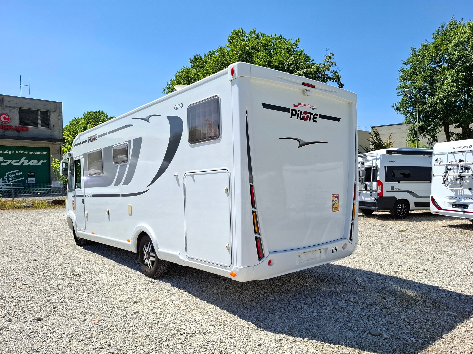 PILOTE G740 EMOTION - AUTOMAT! Einzelbett & Hubbett, TV & SAT, Solar & Wechselrichter-image-4