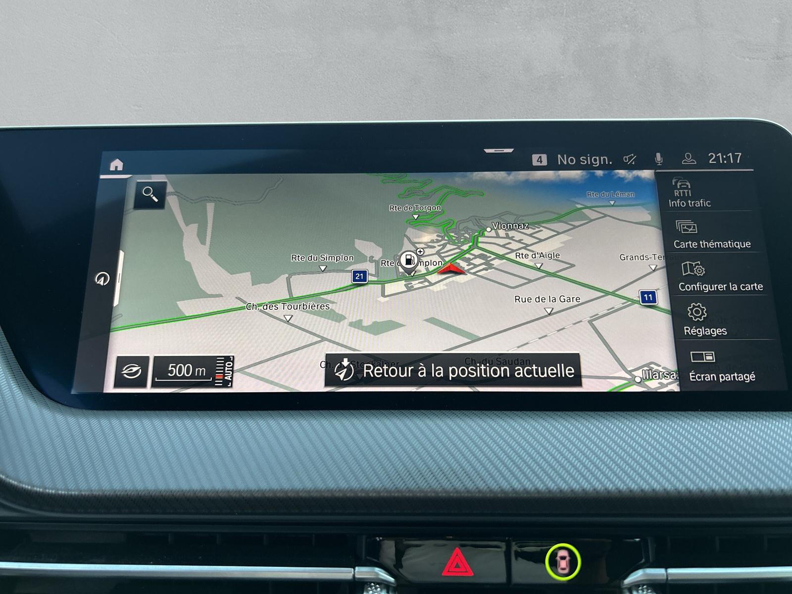 BMW M135i xDrive (CH)-image-19