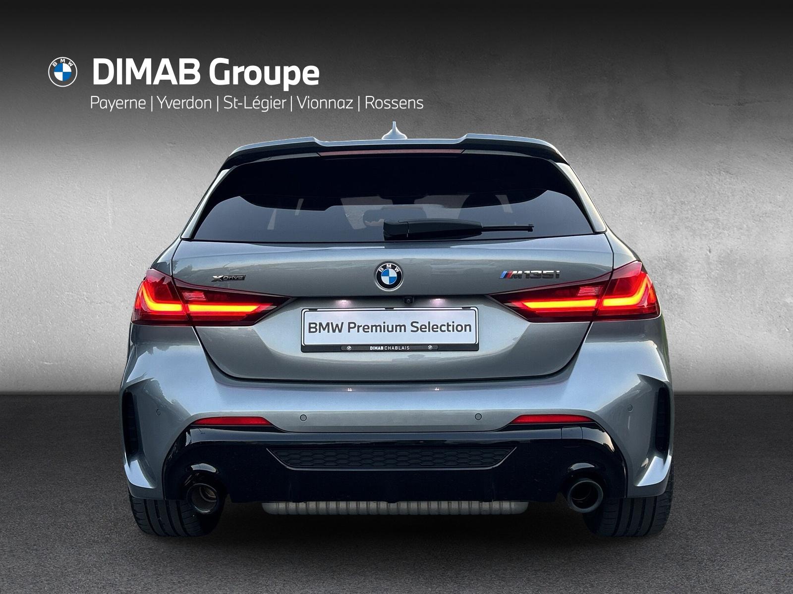 BMW M135i xDrive (CH)-showroom-element-3