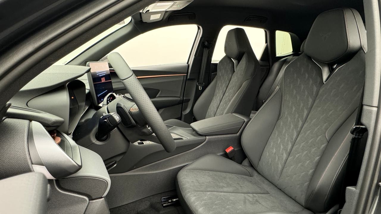 CUPRA Terramar 1.5 eHybrid DSG VZ-image-4